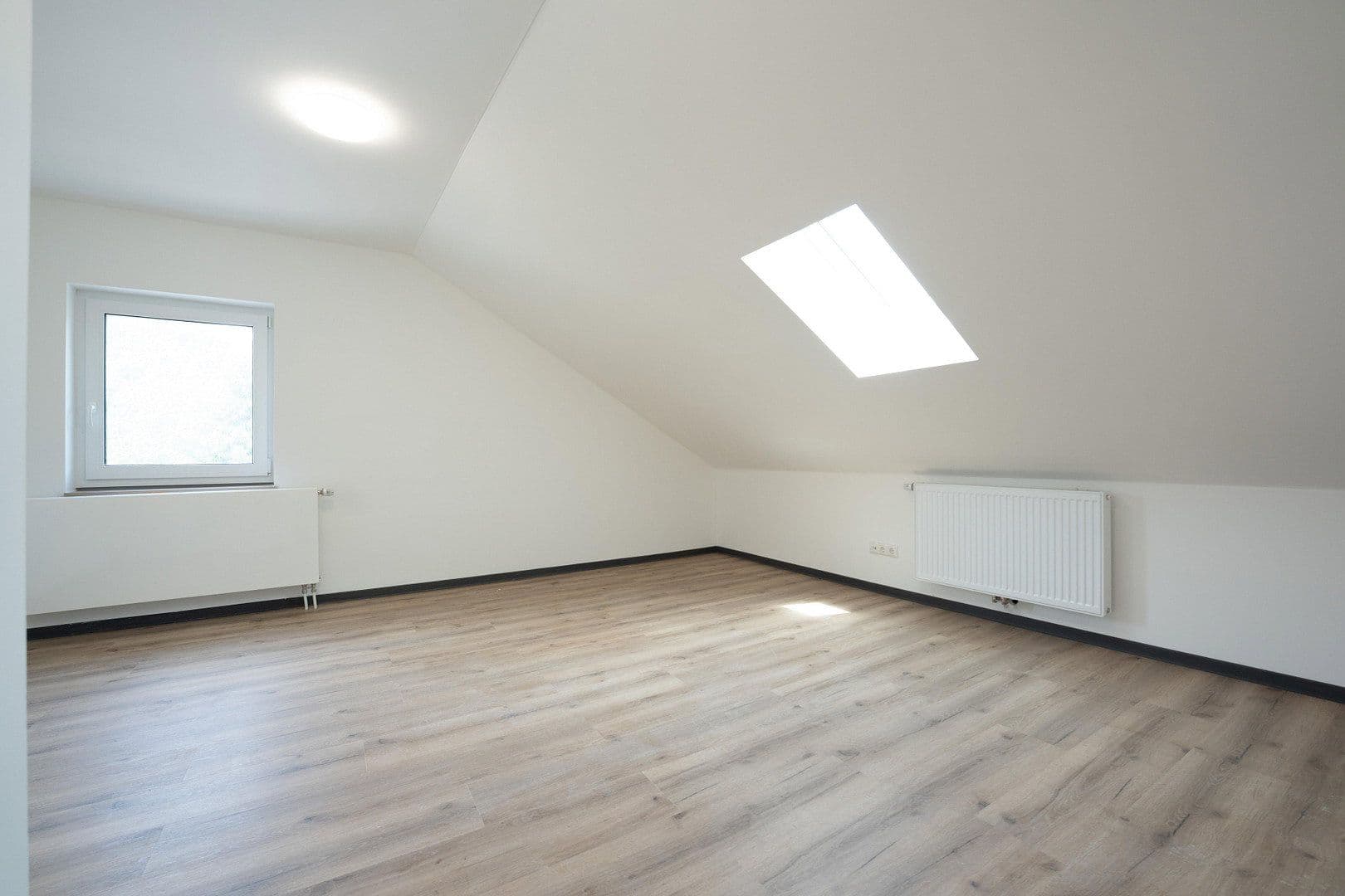 Prenájom bytu 4-izbový 129 m², Buchenberg, Bavorsko Prenájom bytu 4-izbový 129 m², Buchenberg, Bavorsko