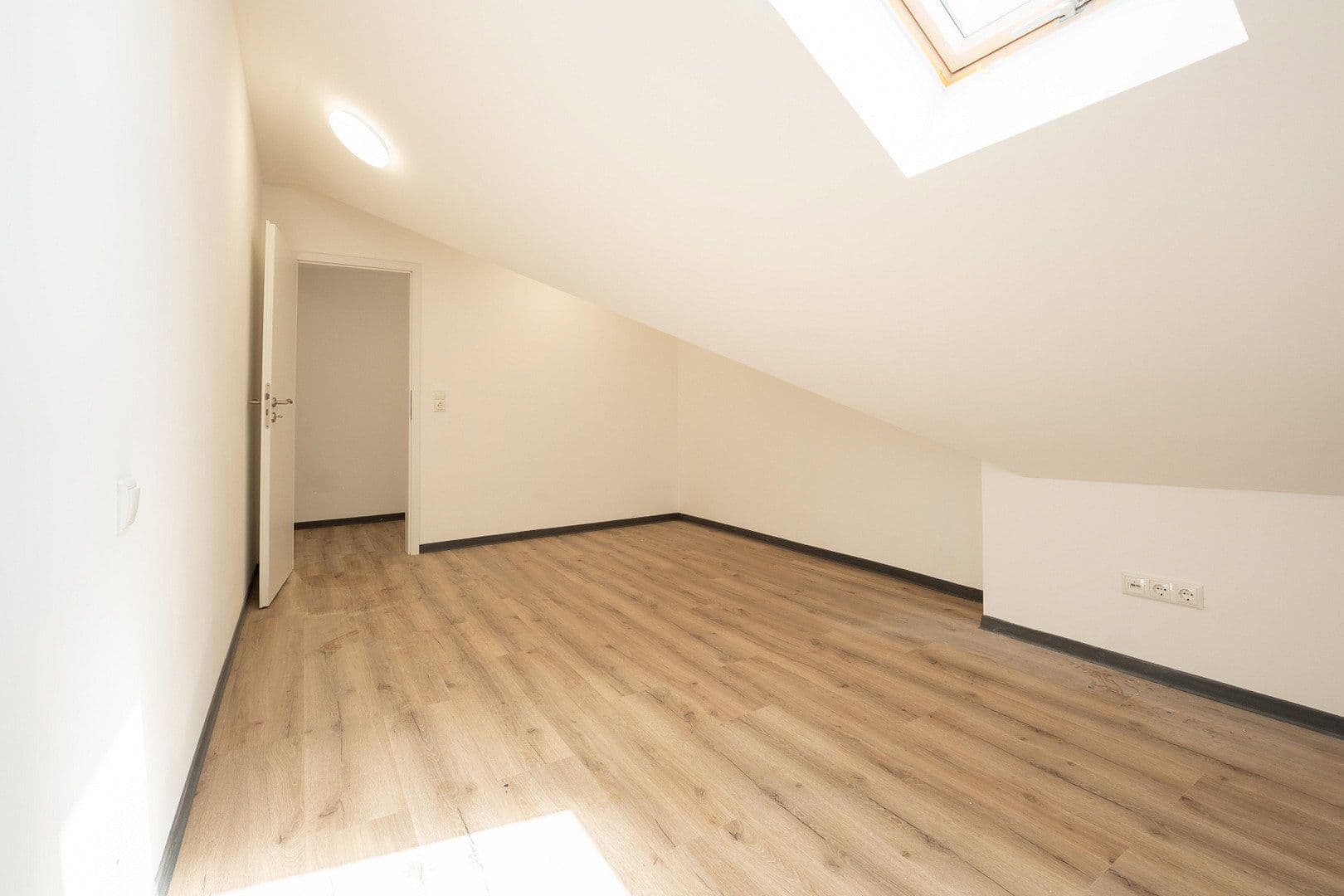 Prenájom bytu 4-izbový 129 m², Buchenberg, Bavorsko Prenájom bytu 4-izbový 129 m², Buchenberg, Bavorsko