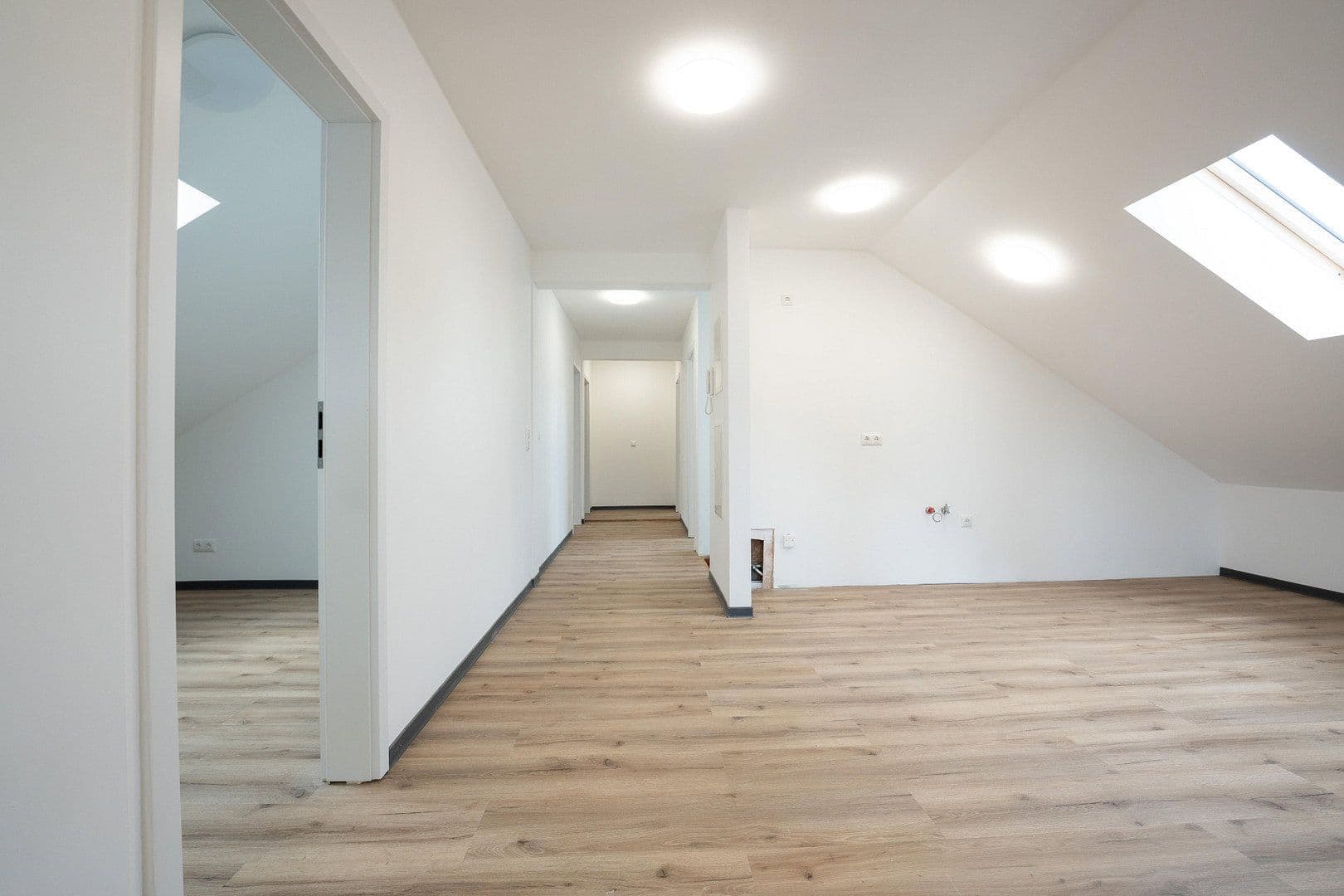 Prenájom bytu 4-izbový 129 m², Buchenberg, Bavorsko Prenájom bytu 4-izbový 129 m², Buchenberg, Bavorsko