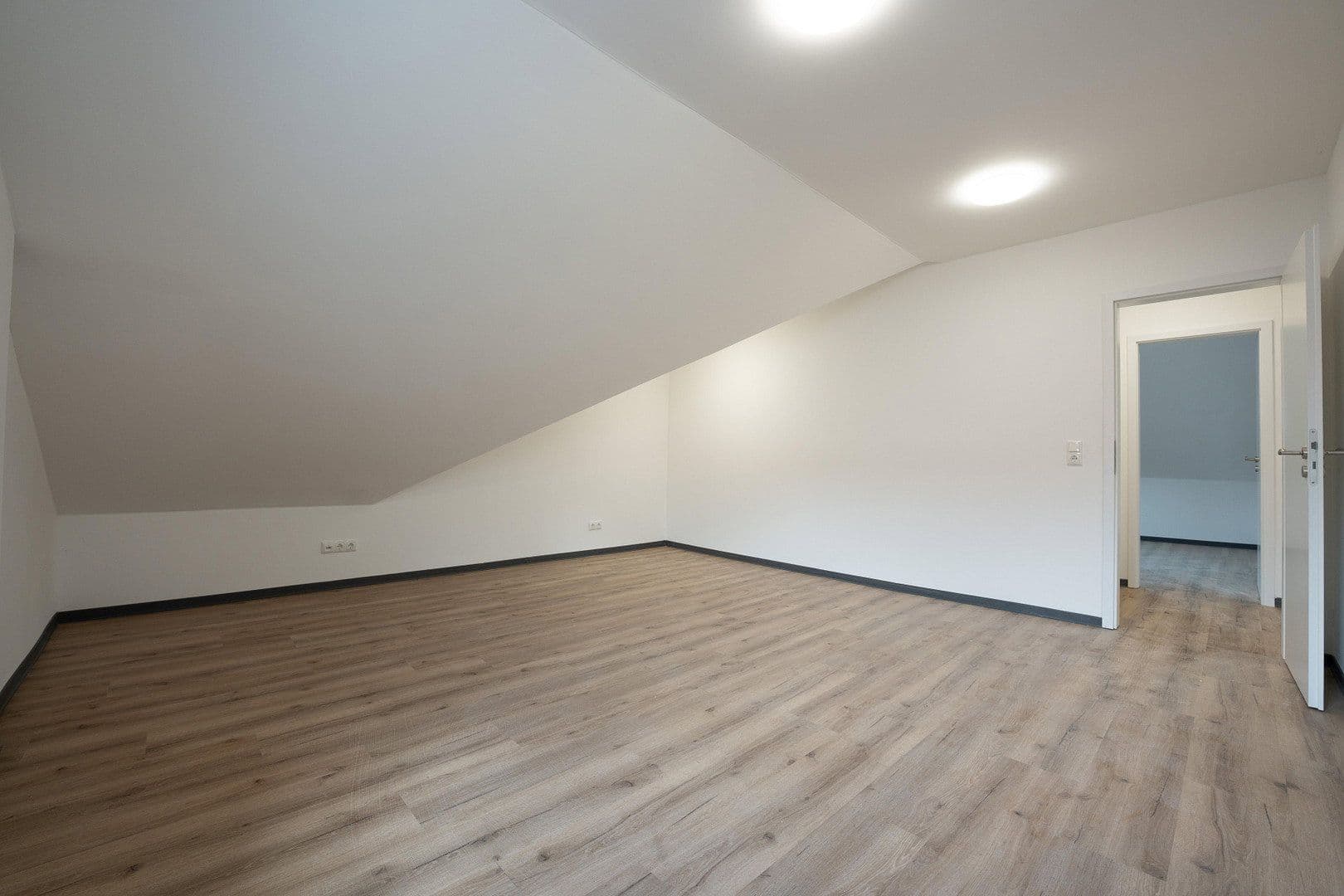Prenájom bytu 4-izbový 129 m², Buchenberg, Bavorsko Prenájom bytu 4-izbový 129 m², Buchenberg, Bavorsko