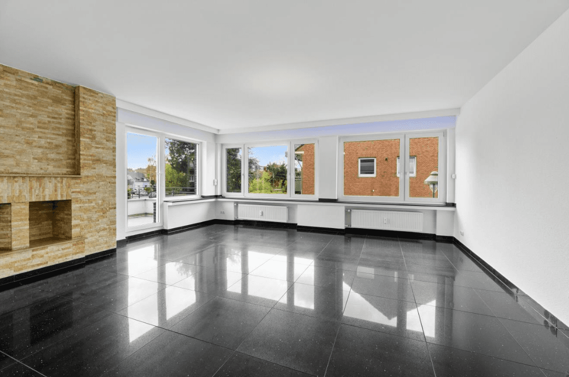 Prenájom bytu 3-izbový 85 m², Sebastiansweg 12, Düsseldorf, Severné Porýnie - Westfálsko Prenájom bytu 3-izbový 85 m², Sebastiansweg 12, Düsseldorf, Severné Porýnie - Westfálsko