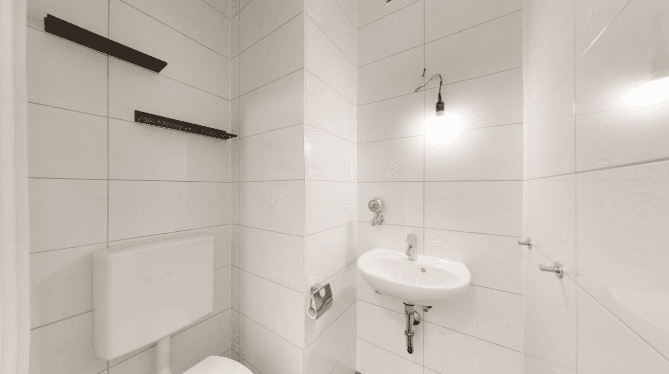 Prenájom bytu 3-izbový 85 m², Sebastiansweg 12, Düsseldorf, Severné Porýnie - Westfálsko Prenájom bytu 3-izbový 85 m², Sebastiansweg 12, Düsseldorf, Severné Porýnie - Westfálsko