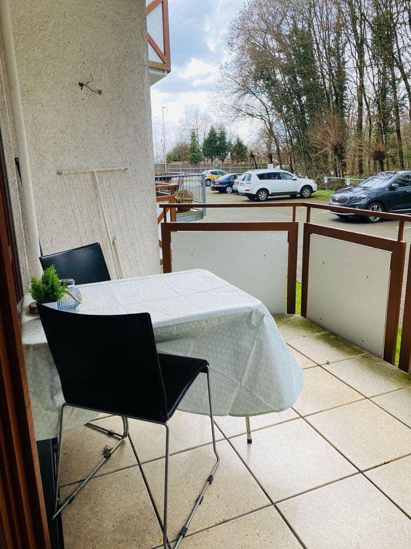 Prenájom bytu 1-izbový 43 m², Zeppelinstraße 140, Friedrichshafen, Bádensko-Wurttembersko Prenájom bytu 1-izbový 43 m², Zeppelinstraße 140, Friedrichshafen, Bádensko-Wurttembersko