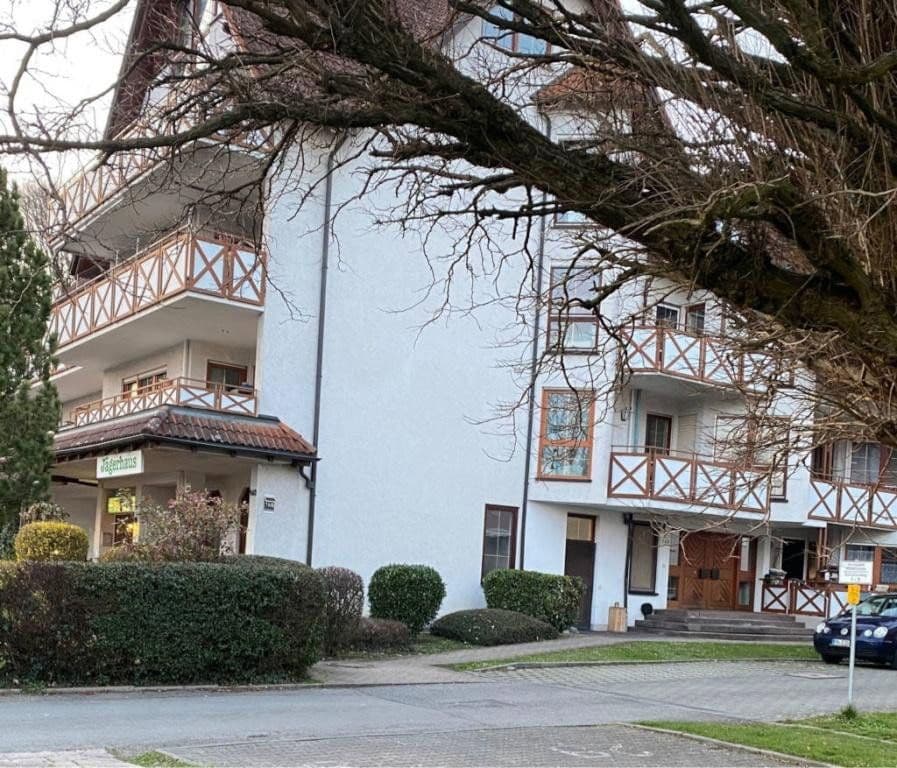 Prenájom bytu 1-izbový 43 m², Zeppelinstraße 140, Friedrichshafen, Bádensko-Wurttembersko Prenájom bytu 1-izbový 43 m², Zeppelinstraße 140, Friedrichshafen, Bádensko-Wurttembersko