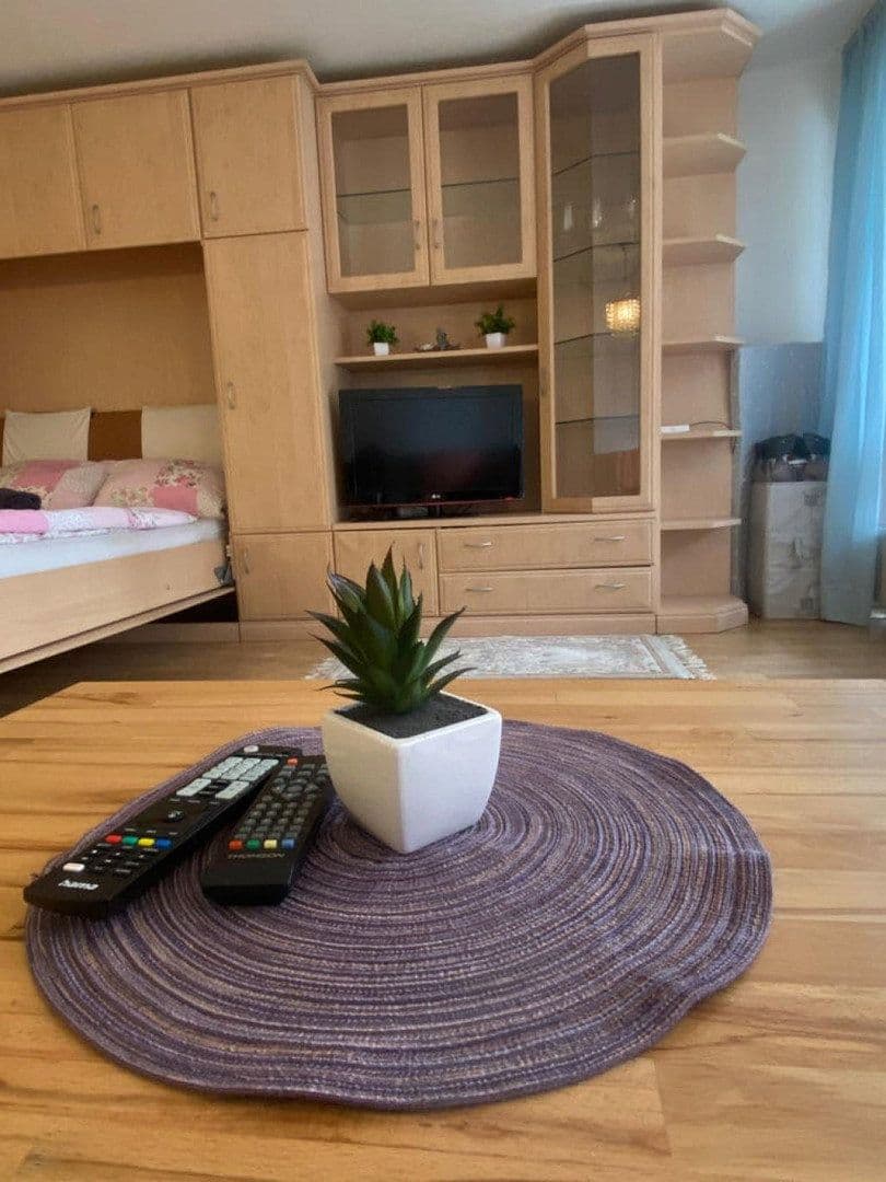 Prenájom bytu 1-izbový 43 m², Zeppelinstraße 140, Friedrichshafen, Bádensko-Wurttembersko Prenájom bytu 1-izbový 43 m², Zeppelinstraße 140, Friedrichshafen, Bádensko-Wurttembersko
