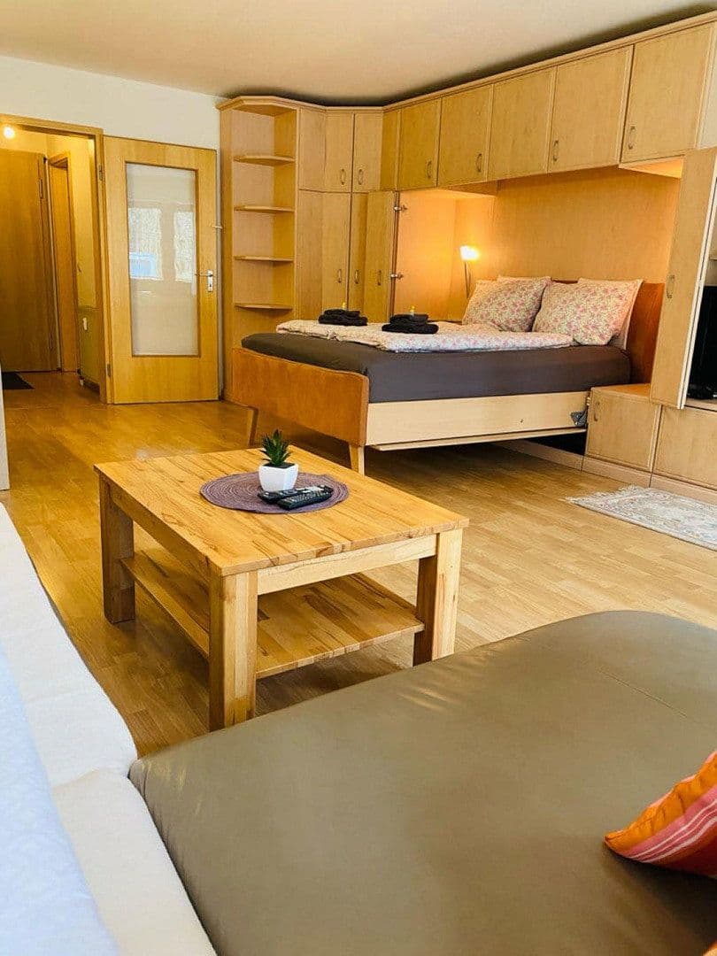 Prenájom bytu 1-izbový 43 m², Zeppelinstraße 140, Friedrichshafen, Bádensko-Wurttembersko Prenájom bytu 1-izbový 43 m², Zeppelinstraße 140, Friedrichshafen, Bádensko-Wurttembersko