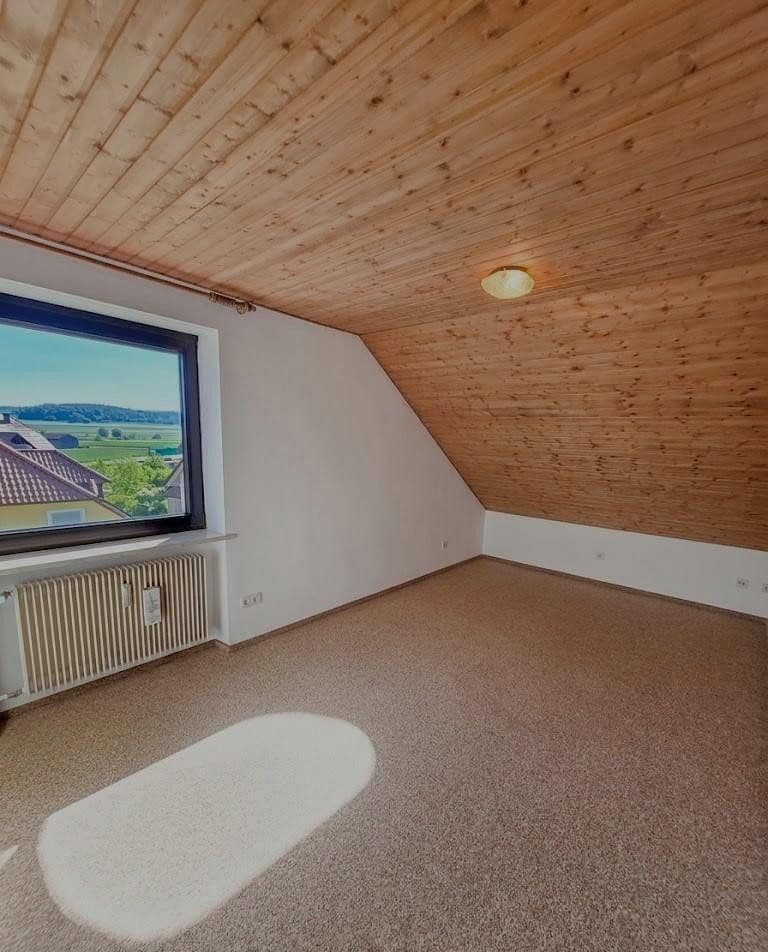 Predaj domu 316 m², pozemek 779 m², Königsbergerstraße 9, Vilseck, Bavorsko Predaj domu 316 m², pozemek 779 m², Königsbergerstraße 9, Vilseck, Bavorsko