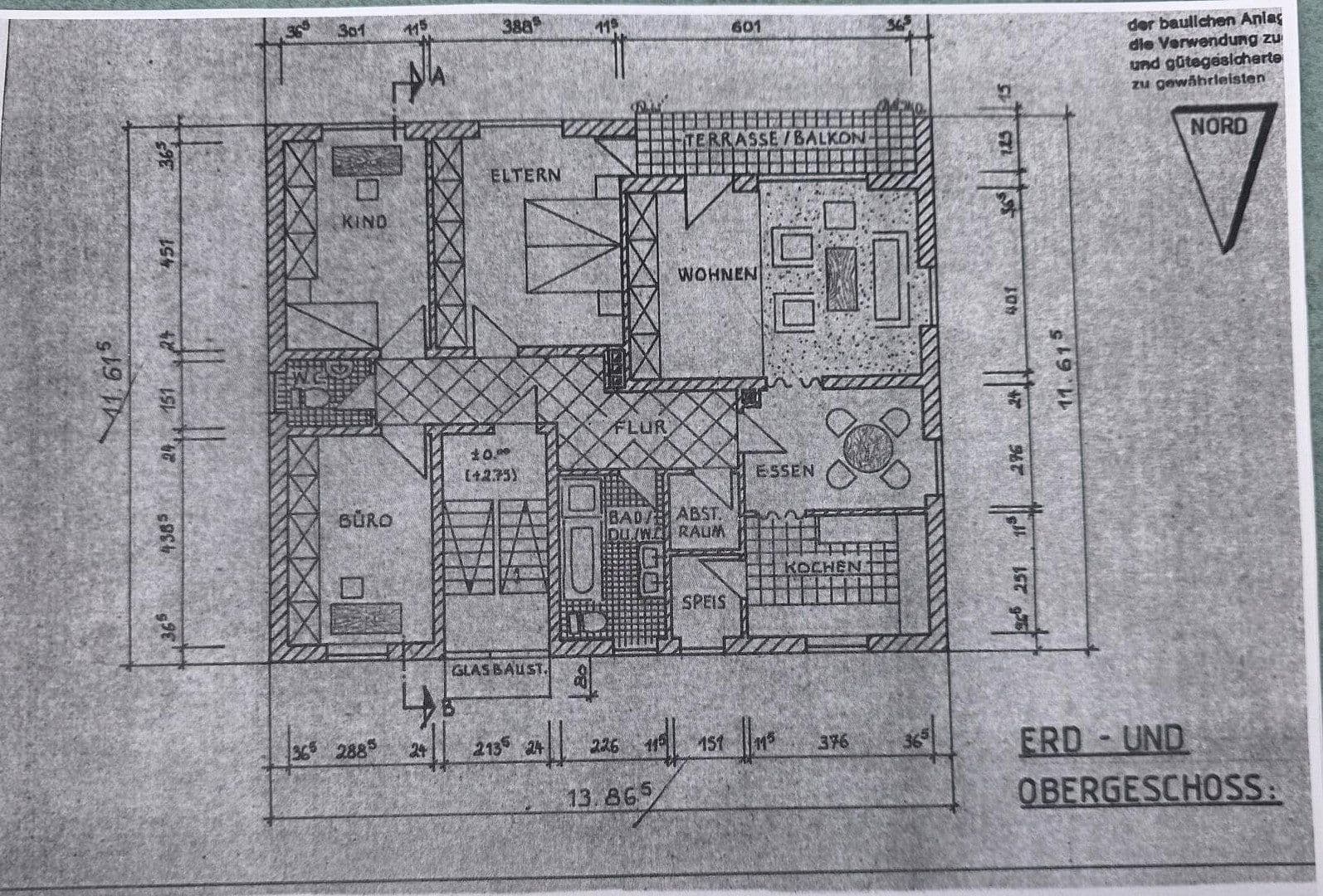 Predaj domu 316 m², pozemek 779 m², Königsbergerstraße 9, Vilseck, Bavorsko Predaj domu 316 m², pozemek 779 m², Königsbergerstraße 9, Vilseck, Bavorsko