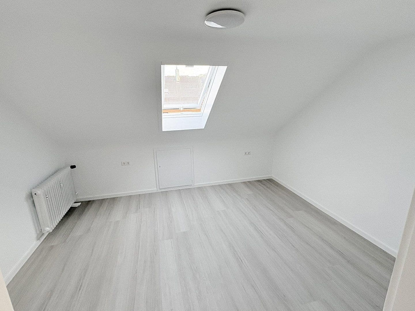 Prenájom bytu 3-izbový 82 m², Deizisau, Bádensko-Wurttembersko Prenájom bytu 3-izbový 82 m², Deizisau, Bádensko-Wurttembersko