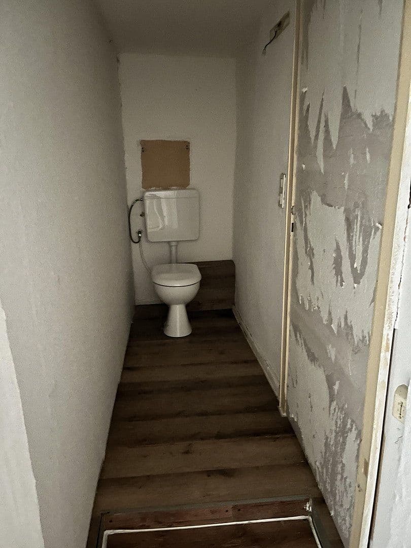 Prenájom bytu 2-izbový 48 m², Lindenstraße 30, Bad Wildungen, Hesensko Prenájom bytu 2-izbový 48 m², Lindenstraße 30, Bad Wildungen, Hesensko