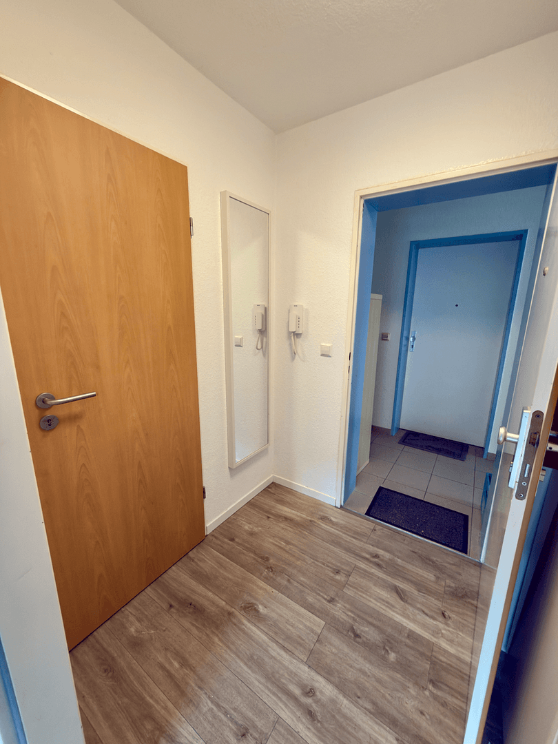 Prenájom bytu 1-izbový 25 m², Mönsheim, Bádensko-Wurttembersko Prenájom bytu 1-izbový 25 m², Mönsheim, Bádensko-Wurttembersko