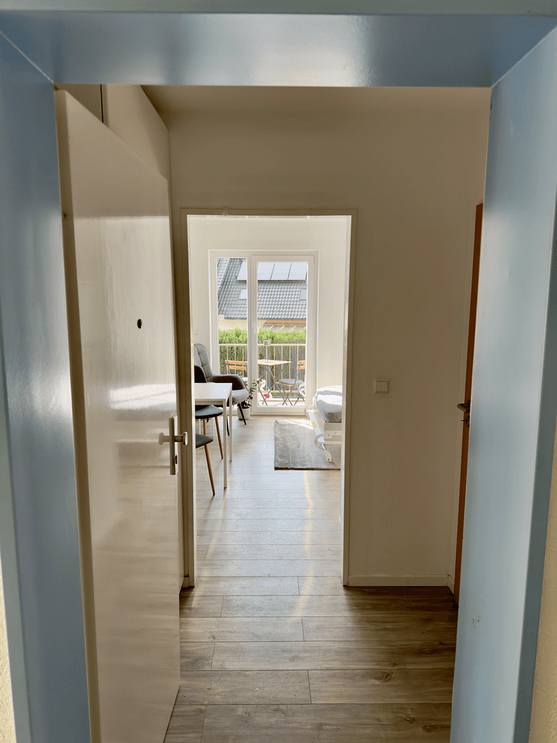 Prenájom bytu 1-izbový 25 m², Mönsheim, Bádensko-Wurttembersko Prenájom bytu 1-izbový 25 m², Mönsheim, Bádensko-Wurttembersko
