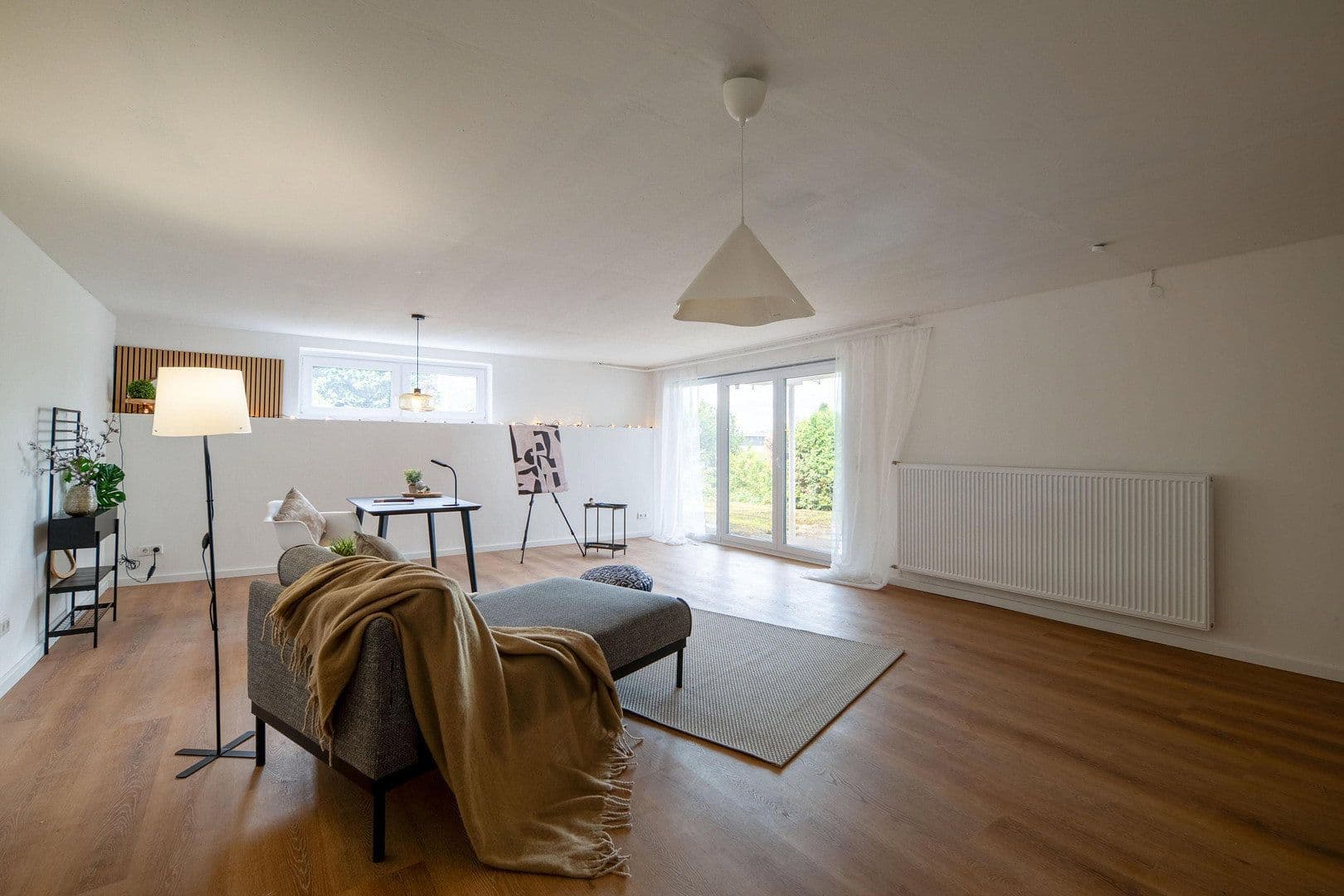 Predaj domu 253 m², pozemek 390 m², Wiesbaden, Hesensko Predaj domu 253 m², pozemek 390 m², Wiesbaden, Hesensko