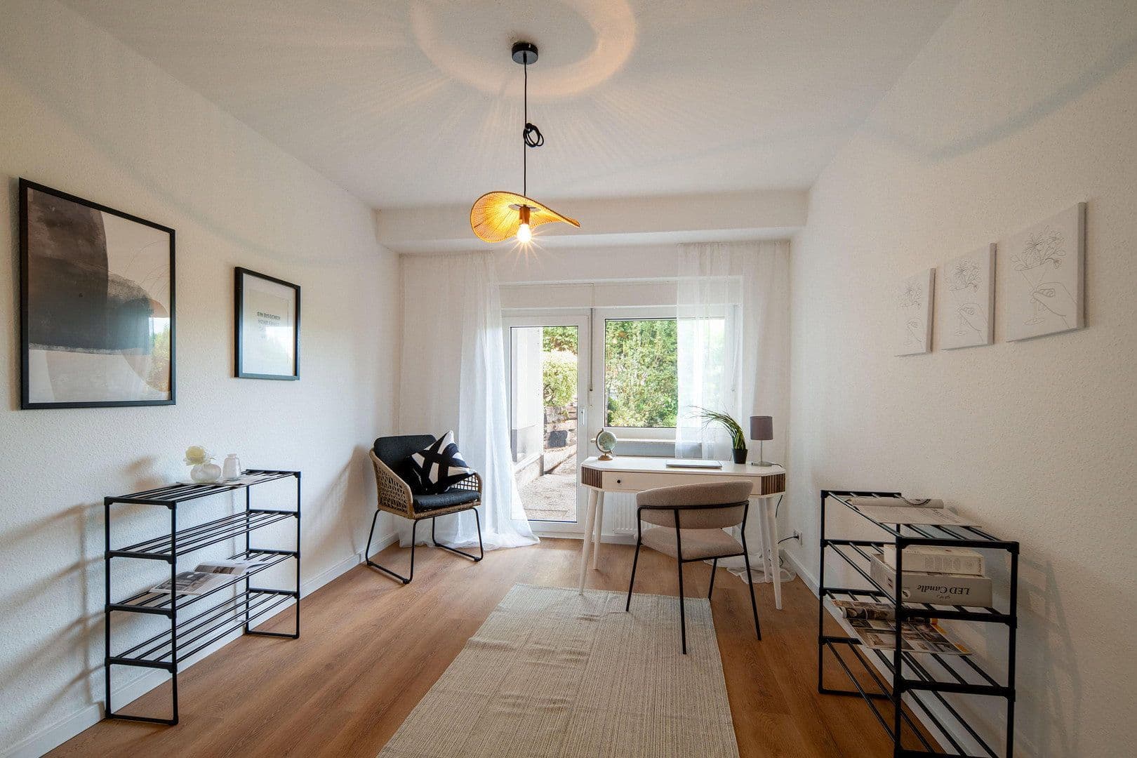 Predaj domu 253 m², pozemek 390 m², Wiesbaden, Hesensko Predaj domu 253 m², pozemek 390 m², Wiesbaden, Hesensko