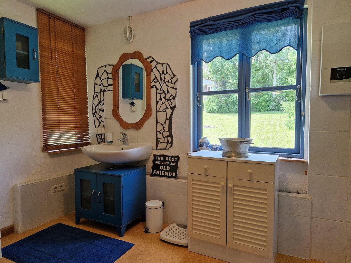 Predaj domu 253 m², pozemek 8.685 m², Achtelsbach, Porýnie-Falcko Predaj domu 253 m², pozemek 8.685 m², Achtelsbach, Porýnie-Falcko