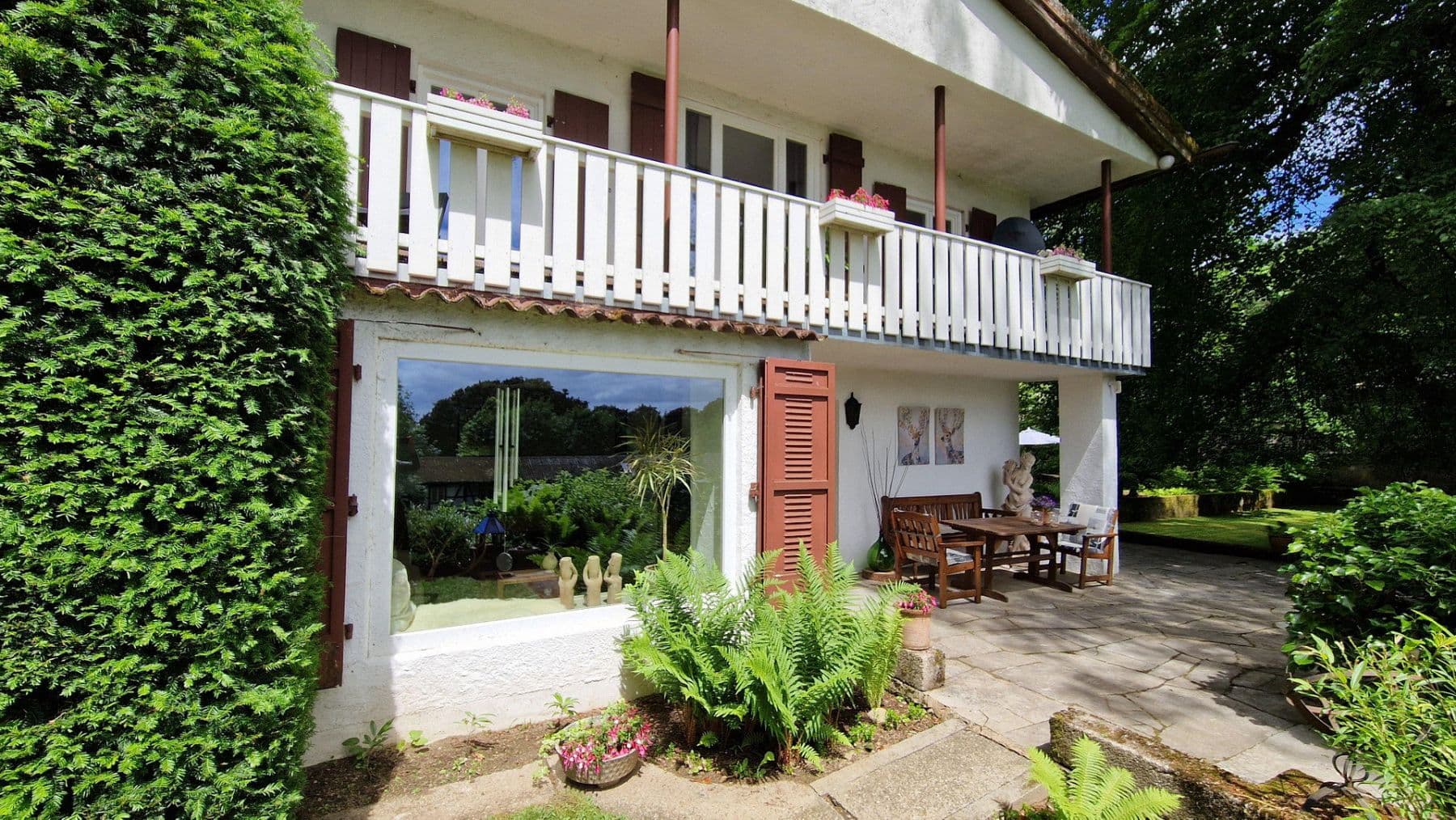 Predaj domu 253 m², pozemek 8.685 m², Achtelsbach, Porýnie-Falcko Predaj domu 253 m², pozemek 8.685 m², Achtelsbach, Porýnie-Falcko