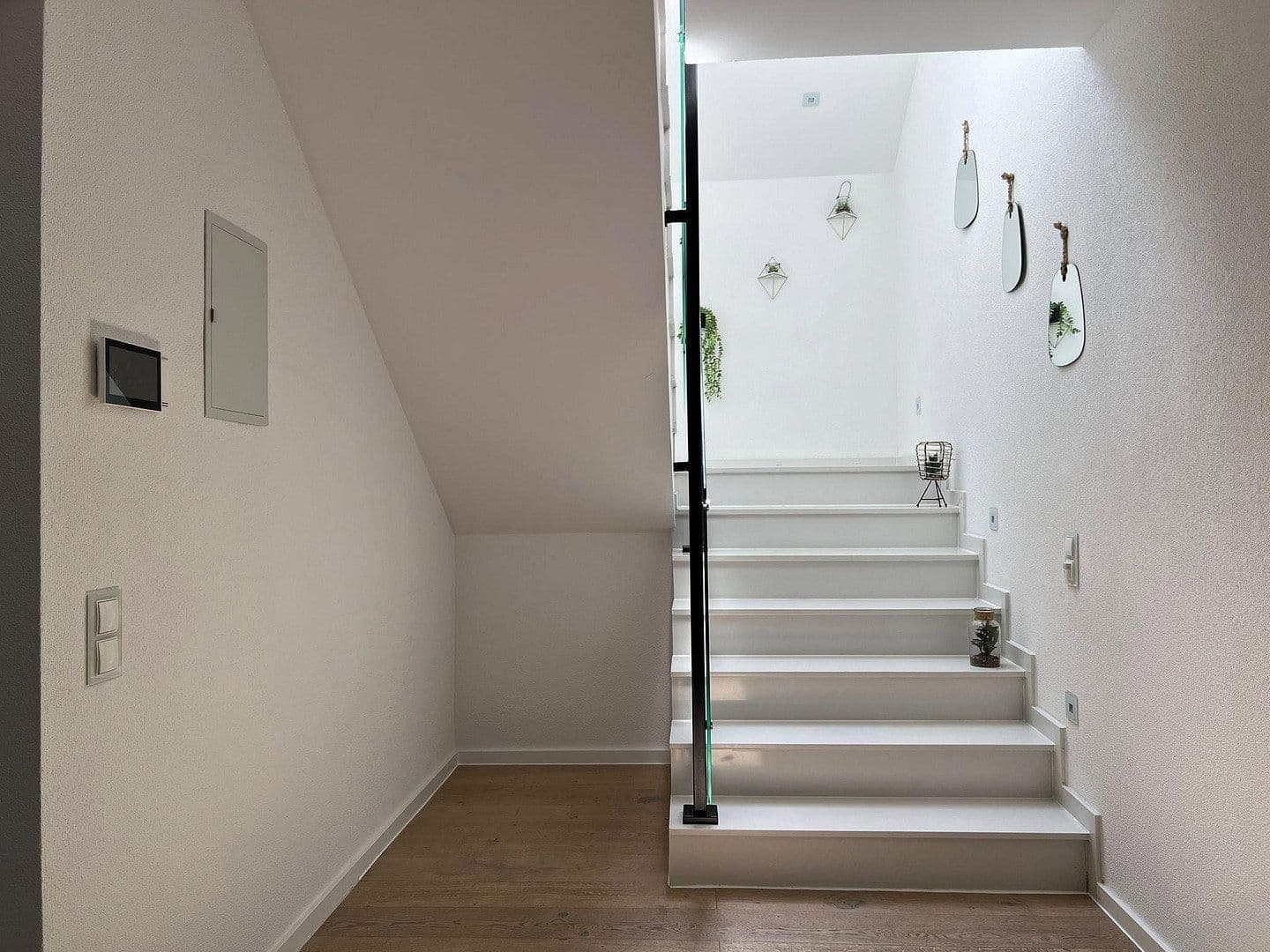 Predaj domu 225 m², pozemek 753 m², Mutterstadt, Porýnie-Falcko Predaj domu 225 m², pozemek 753 m², Mutterstadt, Porýnie-Falcko