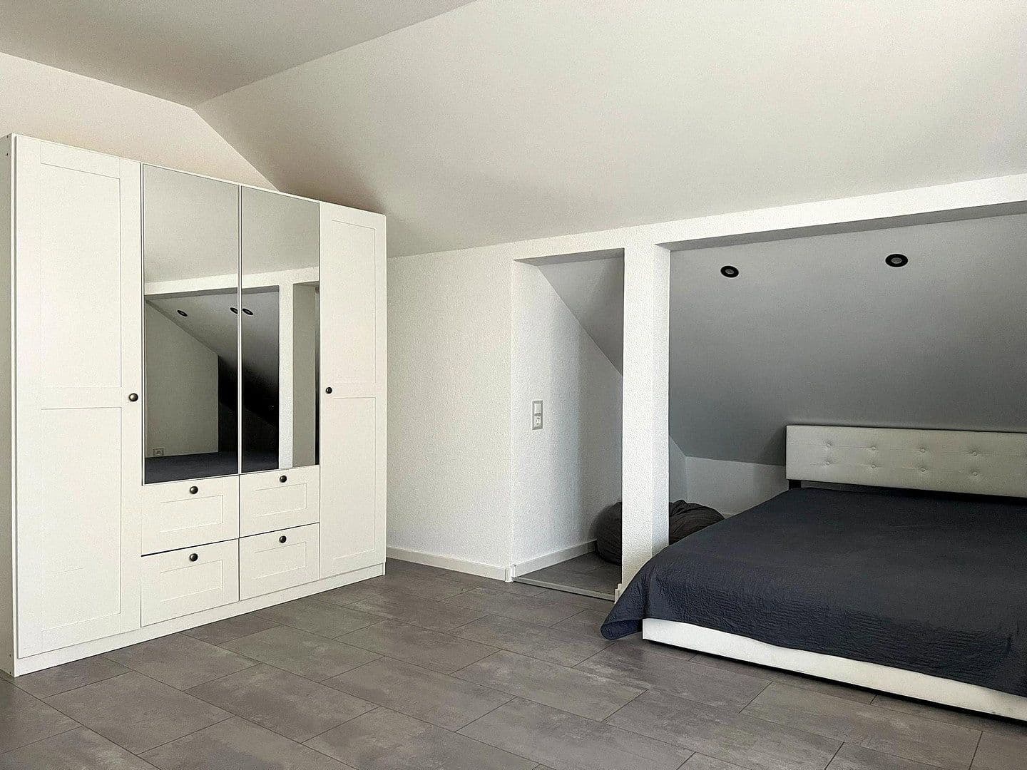 Predaj domu 225 m², pozemek 753 m², Mutterstadt, Porýnie-Falcko Predaj domu 225 m², pozemek 753 m², Mutterstadt, Porýnie-Falcko