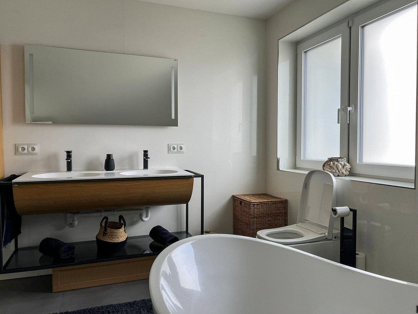 Predaj domu 225 m², pozemek 753 m², Mutterstadt, Porýnie-Falcko Predaj domu 225 m², pozemek 753 m², Mutterstadt, Porýnie-Falcko
