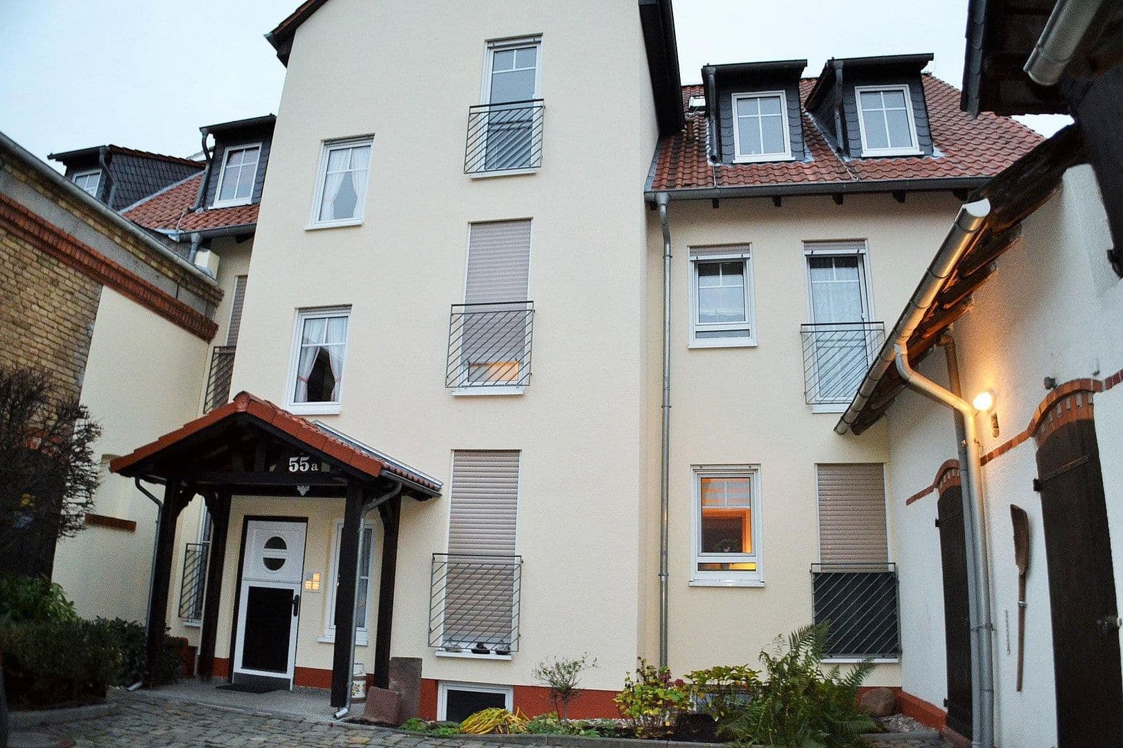 Prenájom bytu 3-izbový 60 m², Wiesbaden-Breckenheim, Hesensko Prenájom bytu 3-izbový 60 m², Wiesbaden-Breckenheim, Hesensko
