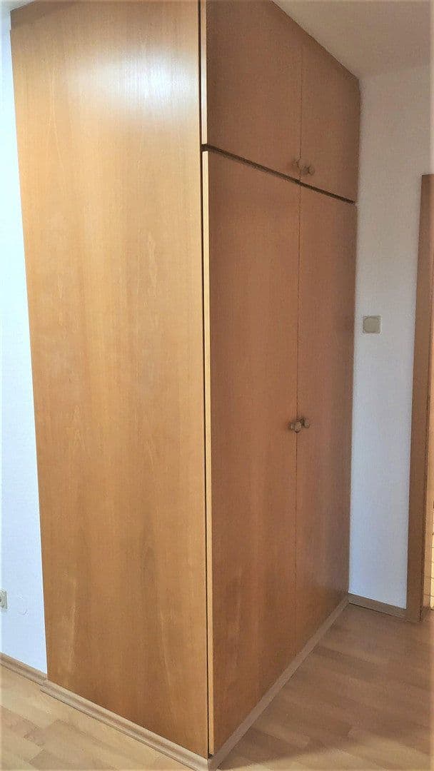 Prenájom bytu 3-izbový 60 m², Wiesbaden-Breckenheim, Hesensko Prenájom bytu 3-izbový 60 m², Wiesbaden-Breckenheim, Hesensko