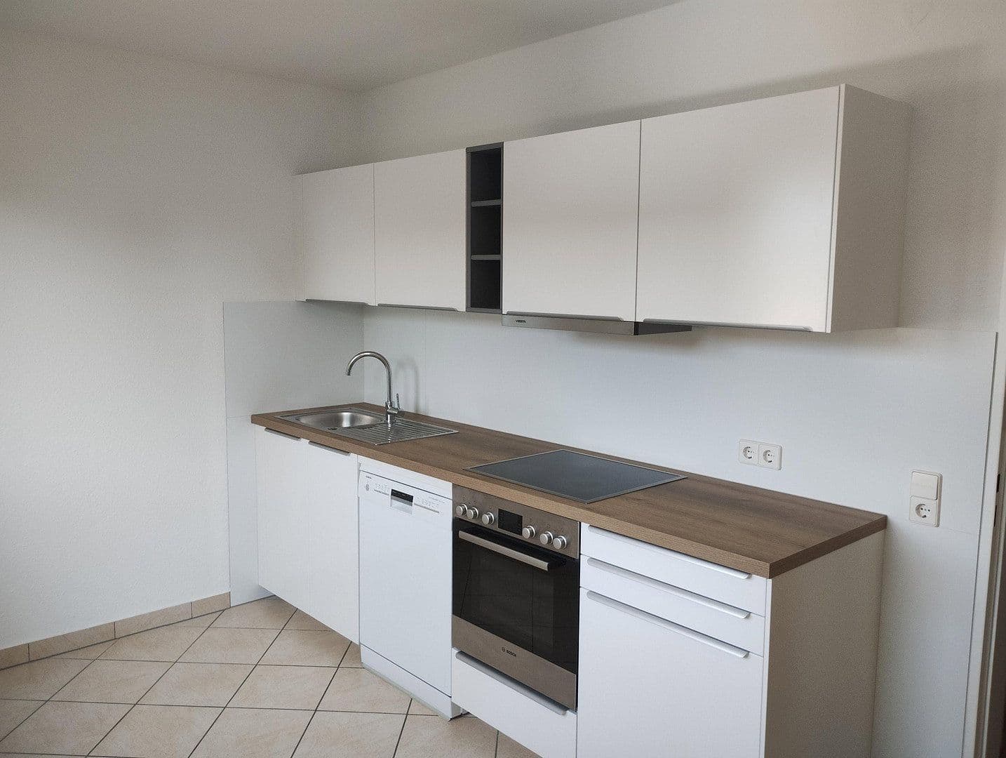 Prenájom bytu 2-izbový 66 m², Leimen, Bádensko-Wurttembersko Prenájom bytu 2-izbový 66 m², Leimen, Bádensko-Wurttembersko