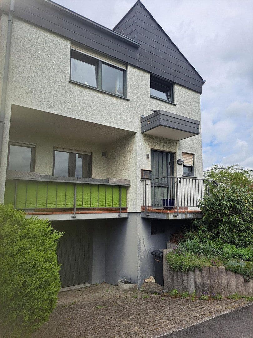 Predaj domu 140 m², pozemek 286 m², Idstein, Hesensko Predaj domu 140 m², pozemek 286 m², Idstein, Hesensko