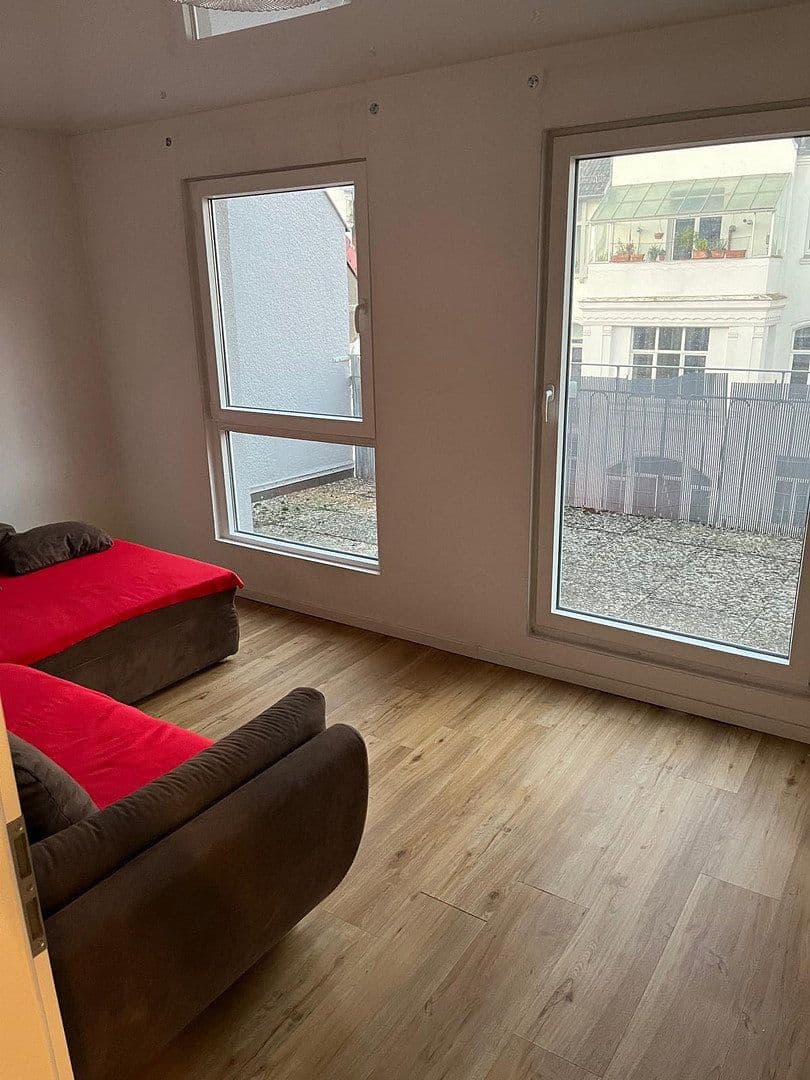 Prenájom bytu 2-izbový 53 m², Hannover, Dolné Sasko Prenájom bytu 2-izbový 53 m², Hannover, Dolné Sasko