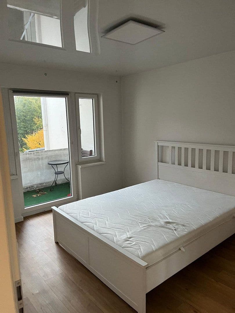 Prenájom bytu 2-izbový 53 m², Hannover, Dolné Sasko Prenájom bytu 2-izbový 53 m², Hannover, Dolné Sasko