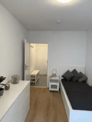 Prenájom bytu 1-izbový 18 m², Carl-Metz Str.2, Mannheim, Bádensko-Wurttembersko Prenájom bytu 1-izbový 18 m², Carl-Metz Str.2, Mannheim, Bádensko-Wurttembersko