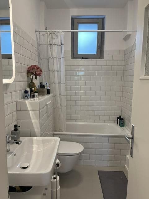 Prenájom bytu 2-izbový 70 m², Schöne Aussicht 8, Frankfurt am Main, Hesensko Prenájom bytu 2-izbový 70 m², Schöne Aussicht 8, Frankfurt am Main, Hesensko