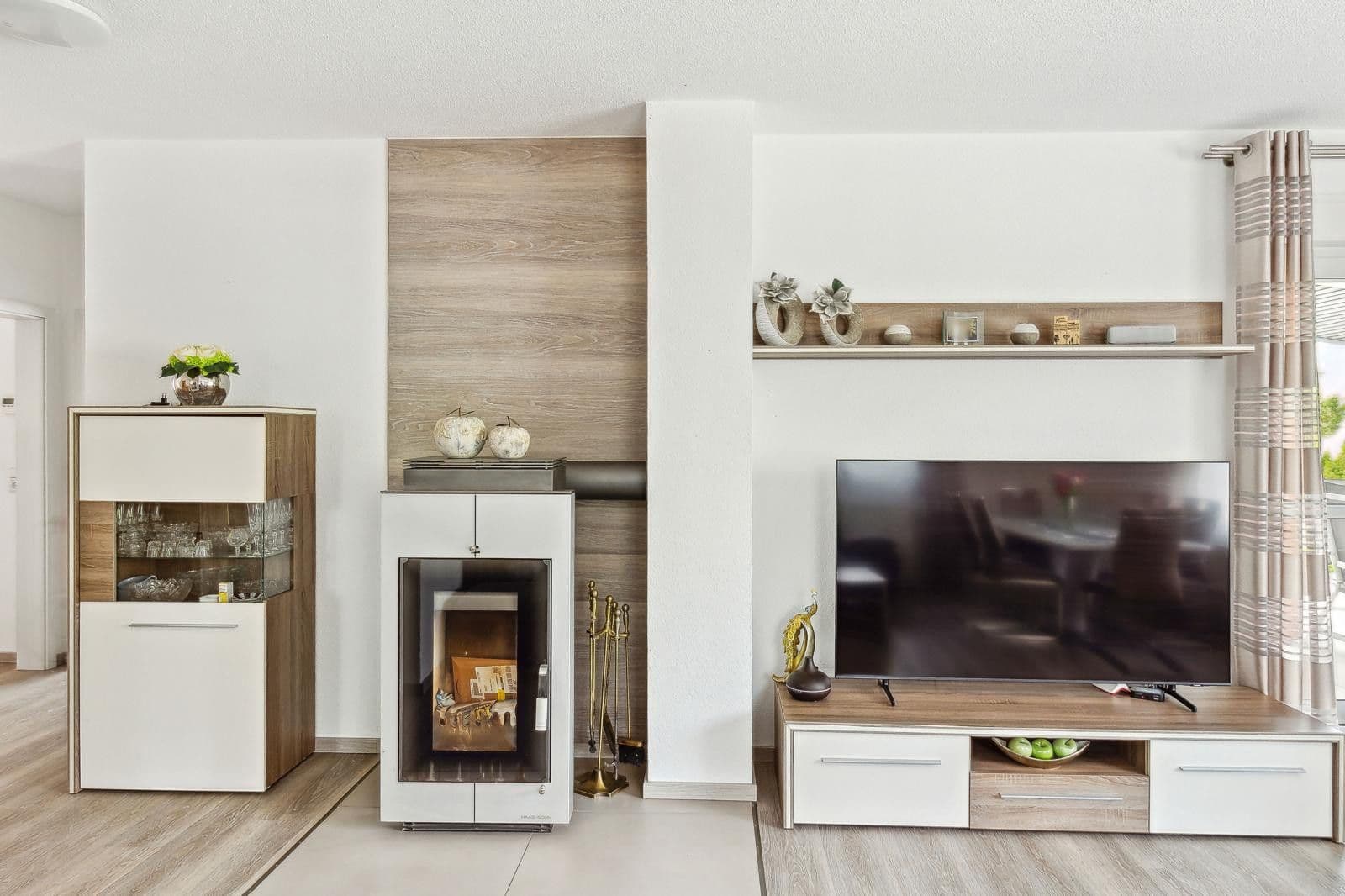 Predaj domu 160 m², pozemek 825 m², Laupheim, Bádensko-Wurttembersko Predaj domu 160 m², pozemek 825 m², Laupheim, Bádensko-Wurttembersko