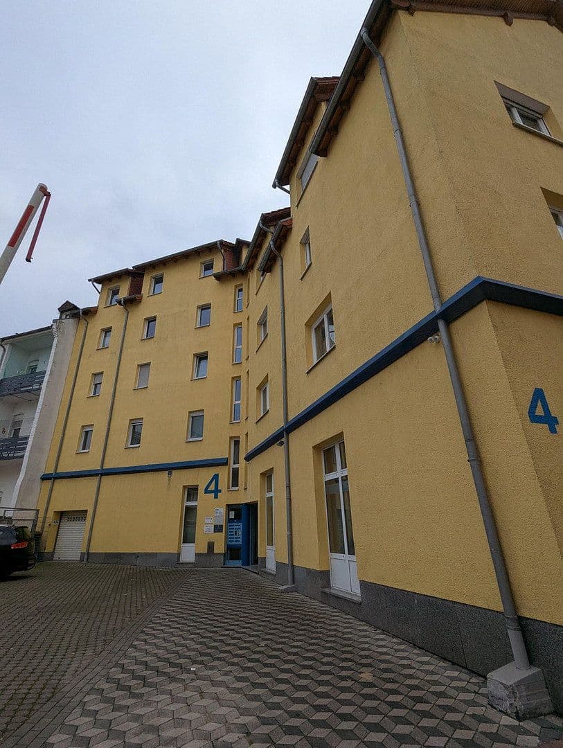 Prenájom bytu 2-izbový 70 m², Krongasse 4, Ludwigshafen am Rhein, Porýnie-Falcko Prenájom bytu 2-izbový 70 m², Krongasse 4, Ludwigshafen am Rhein, Porýnie-Falcko