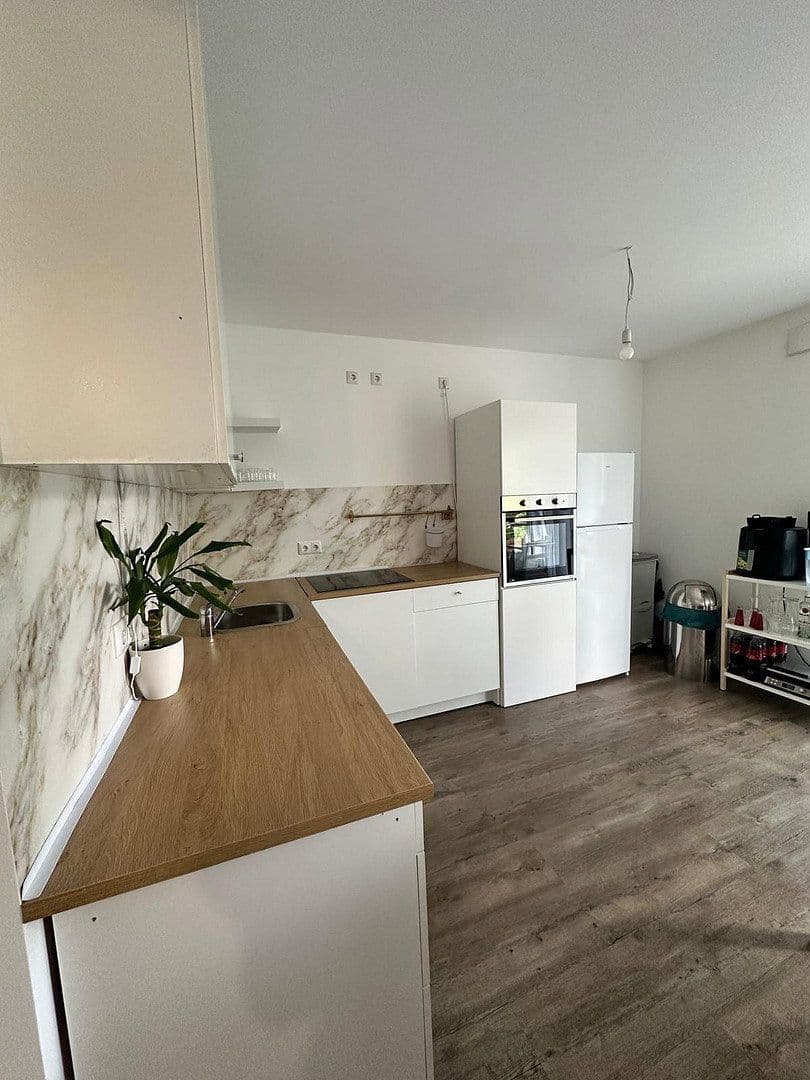 Prenájom bytu 2-izbový 53 m², Waldstr. 31, Fürth, Bavorsko Prenájom bytu 2-izbový 53 m², Waldstr. 31, Fürth, Bavorsko
