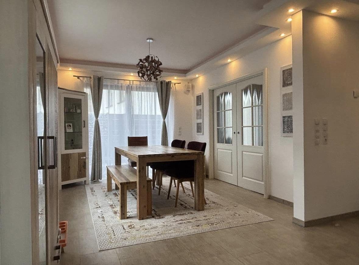 Predaj domu 148 m², pozemek 376 m², Ennepetal, Severné Porýnie - Westfálsko Predaj domu 148 m², pozemek 376 m², Ennepetal, Severné Porýnie - Westfálsko