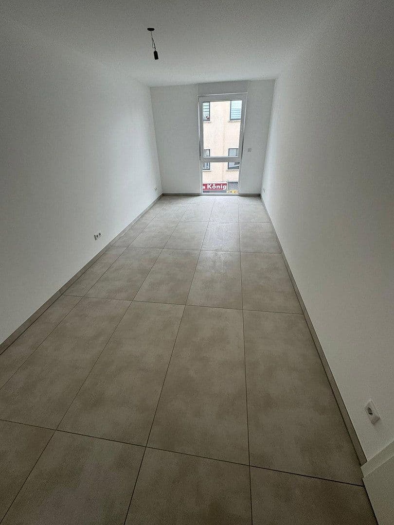 Prenájom bytu 4-izbový 104 m², Berliner Str. 911, Köln, Severné Porýnie - Westfálsko Prenájom bytu 4-izbový 104 m², Berliner Str. 911, Köln, Severné Porýnie - Westfálsko