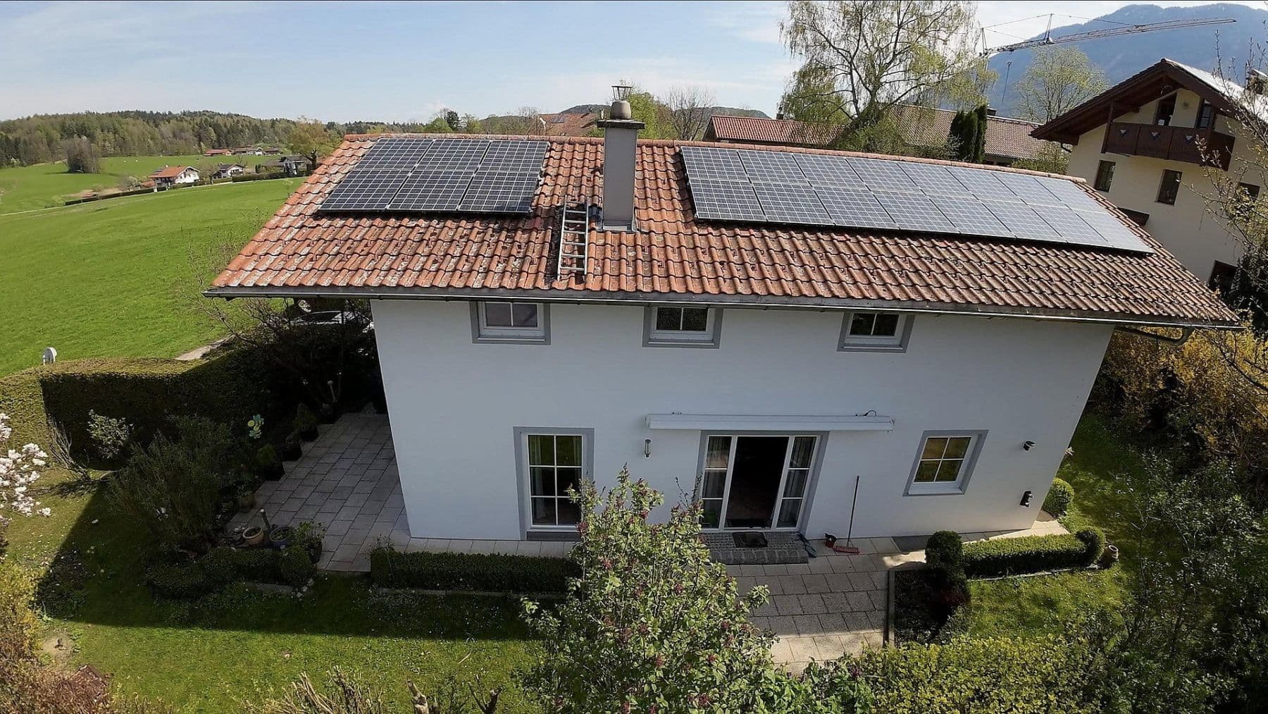Predaj domu 125 m², pozemek 500 m², Bayerisch Gmain, Bavorsko Predaj domu 125 m², pozemek 500 m², Bayerisch Gmain, Bavorsko
