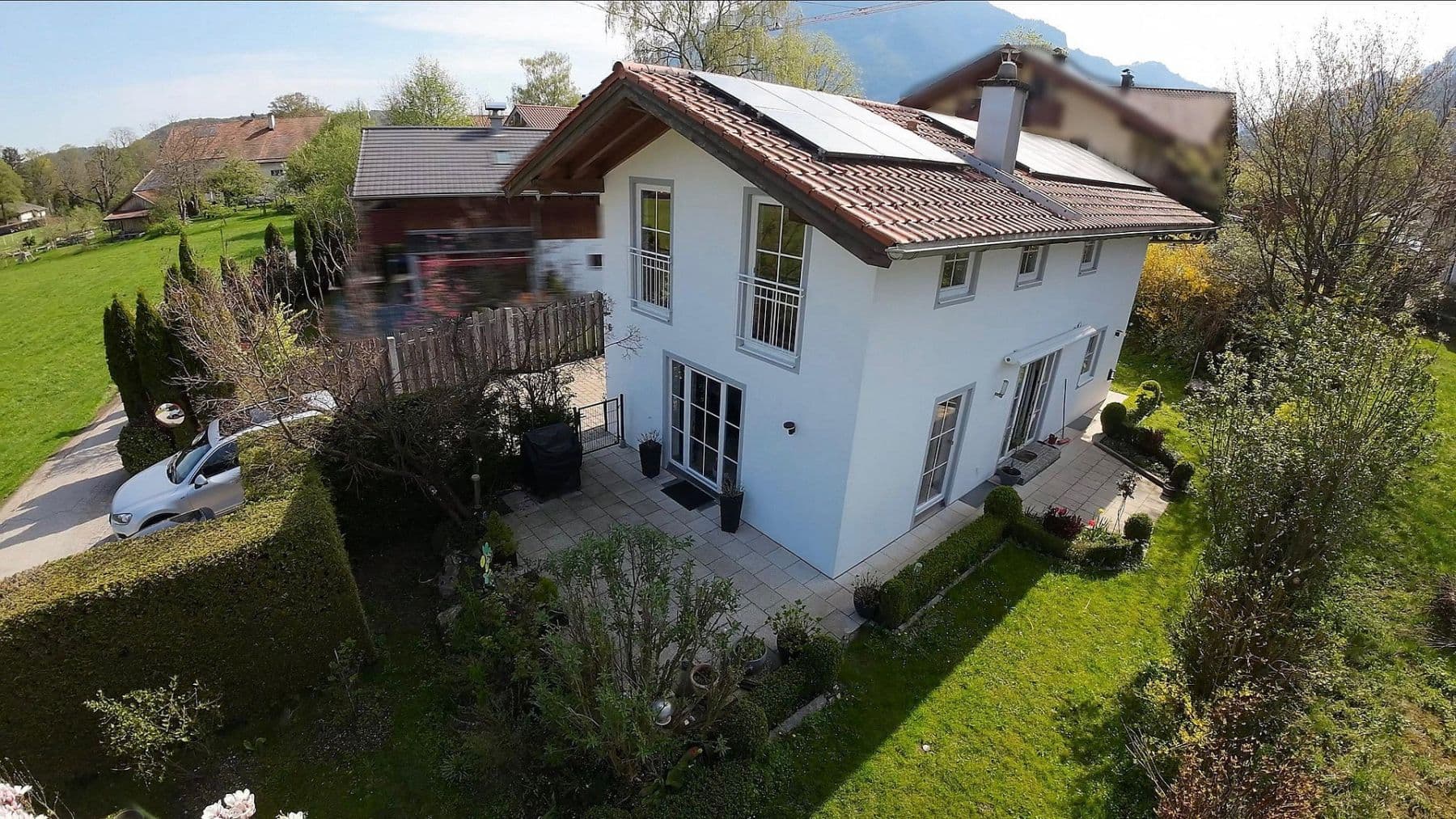 Predaj domu 125 m², pozemek 500 m², Bayerisch Gmain, Bavorsko Predaj domu 125 m², pozemek 500 m², Bayerisch Gmain, Bavorsko