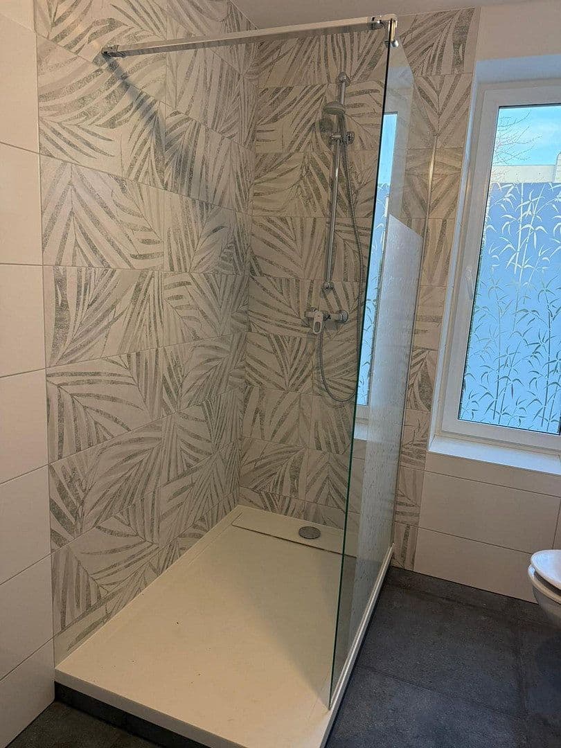 Prenájom bytu 4-izbový 82 m², Köpenicker Straße 32, Berlin, Berlín Prenájom bytu 4-izbový 82 m², Köpenicker Straße 32, Berlin, Berlín