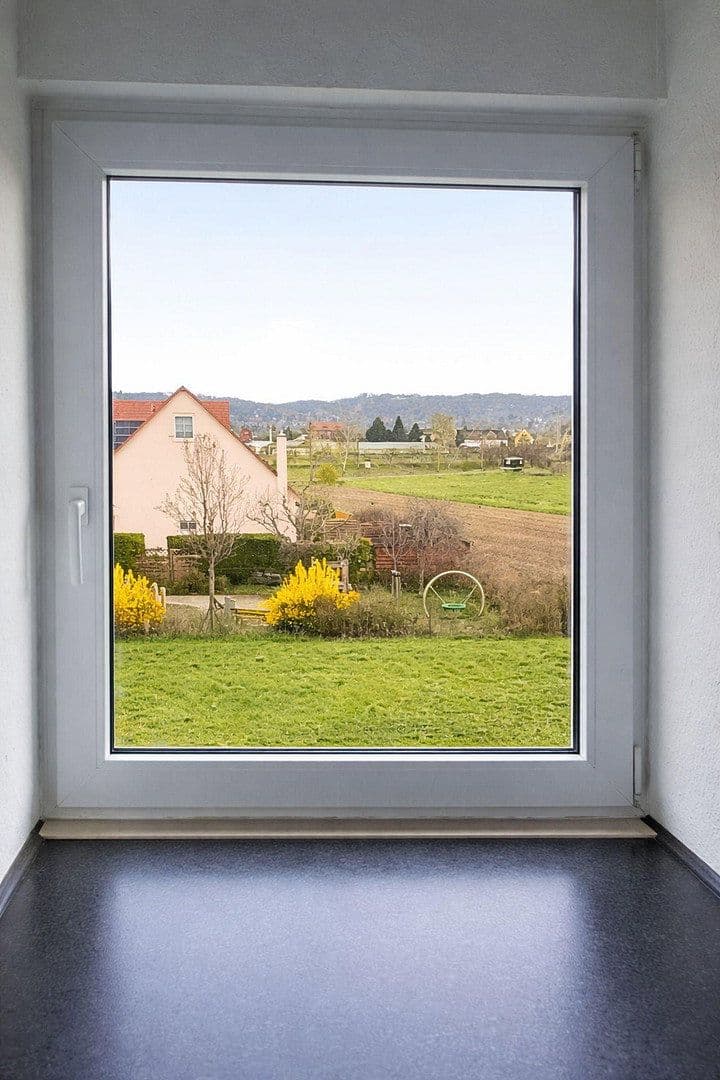 Predaj bytu 4-izbový 106 m², Kolpingstraße 14, Dresden, Sasko Predaj bytu 4-izbový 106 m², Kolpingstraße 14, Dresden, Sasko