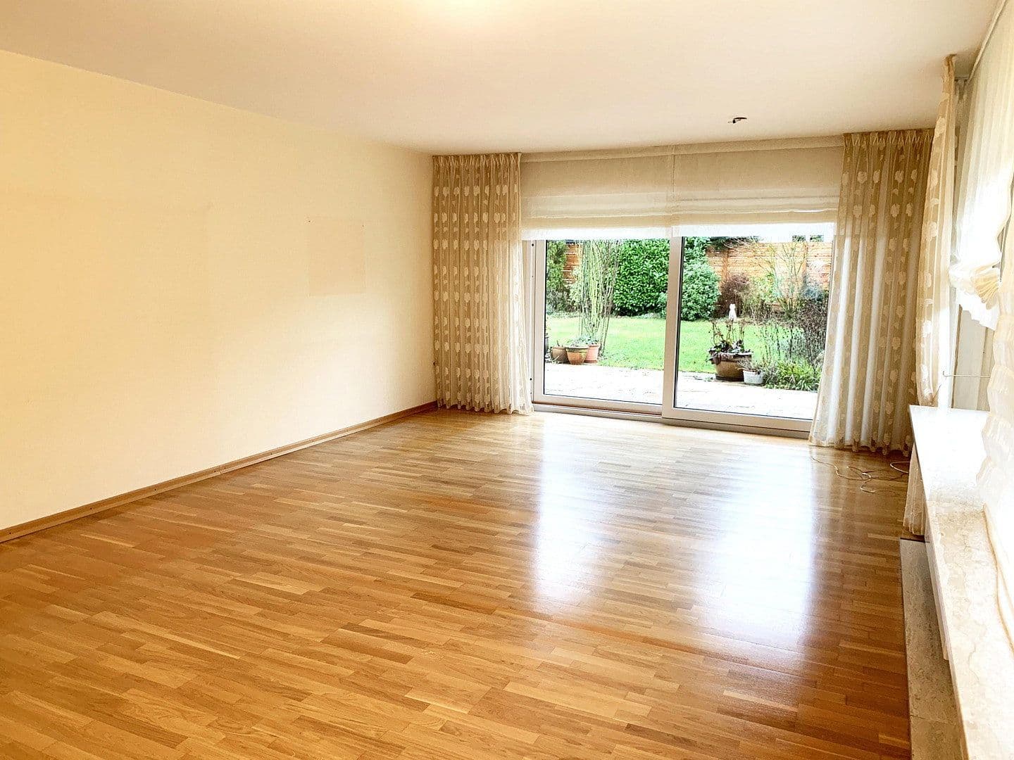 Predaj domu 152 m², pozemek 513 m², Köln, Severné Porýnie - Westfálsko Predaj domu 152 m², pozemek 513 m², Köln, Severné Porýnie - Westfálsko
