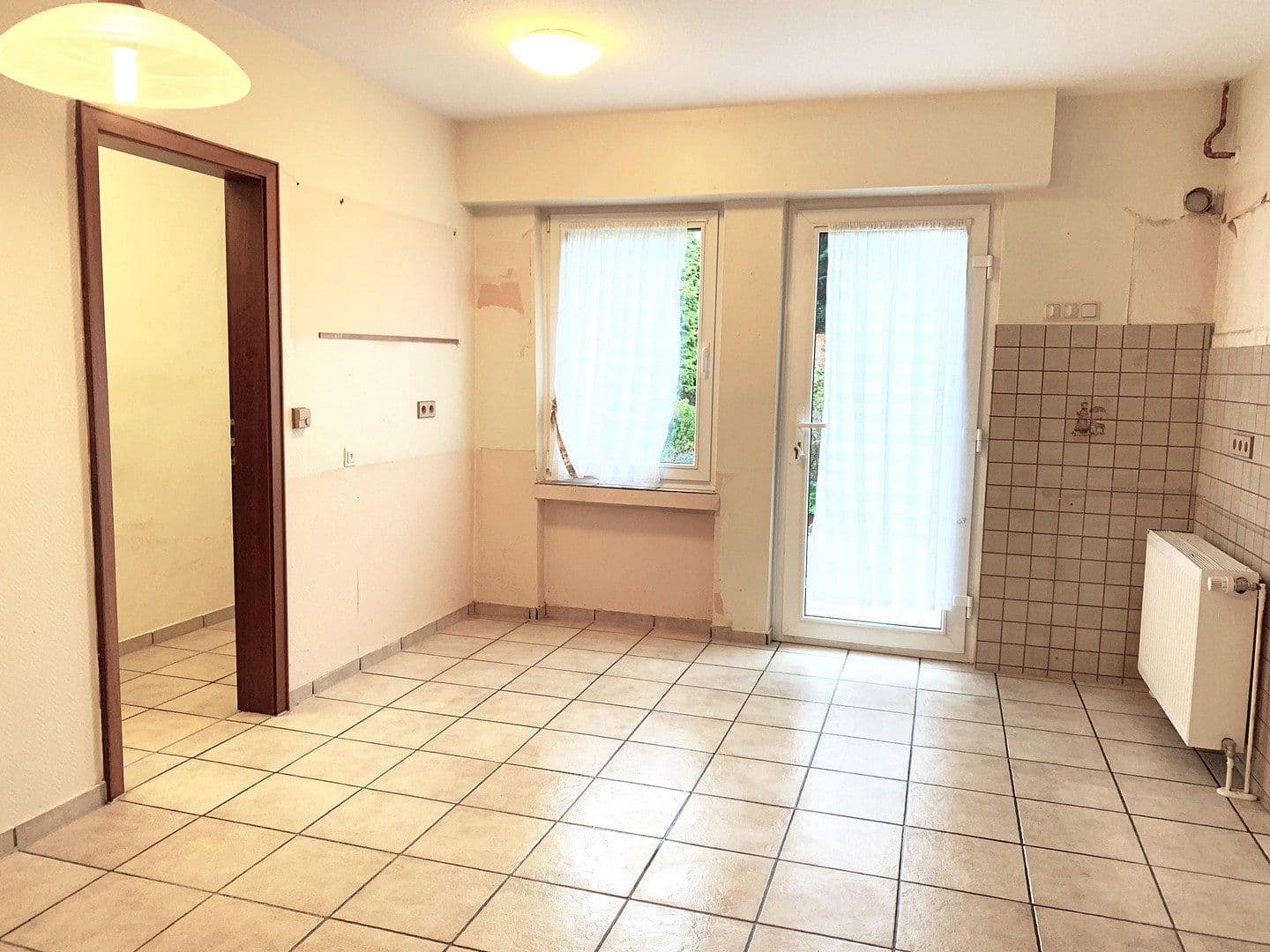 Predaj domu 152 m², pozemek 513 m², Köln, Severné Porýnie - Westfálsko Predaj domu 152 m², pozemek 513 m², Köln, Severné Porýnie - Westfálsko