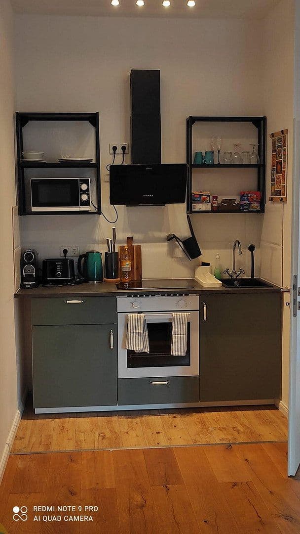 Prenájom bytu 1-izbový 40 m², Adolph-Kolping-Str. 32, Köln, Severné Porýnie - Westfálsko Prenájom bytu 1-izbový 40 m², Adolph-Kolping-Str. 32, Köln, Severné Porýnie - Westfálsko