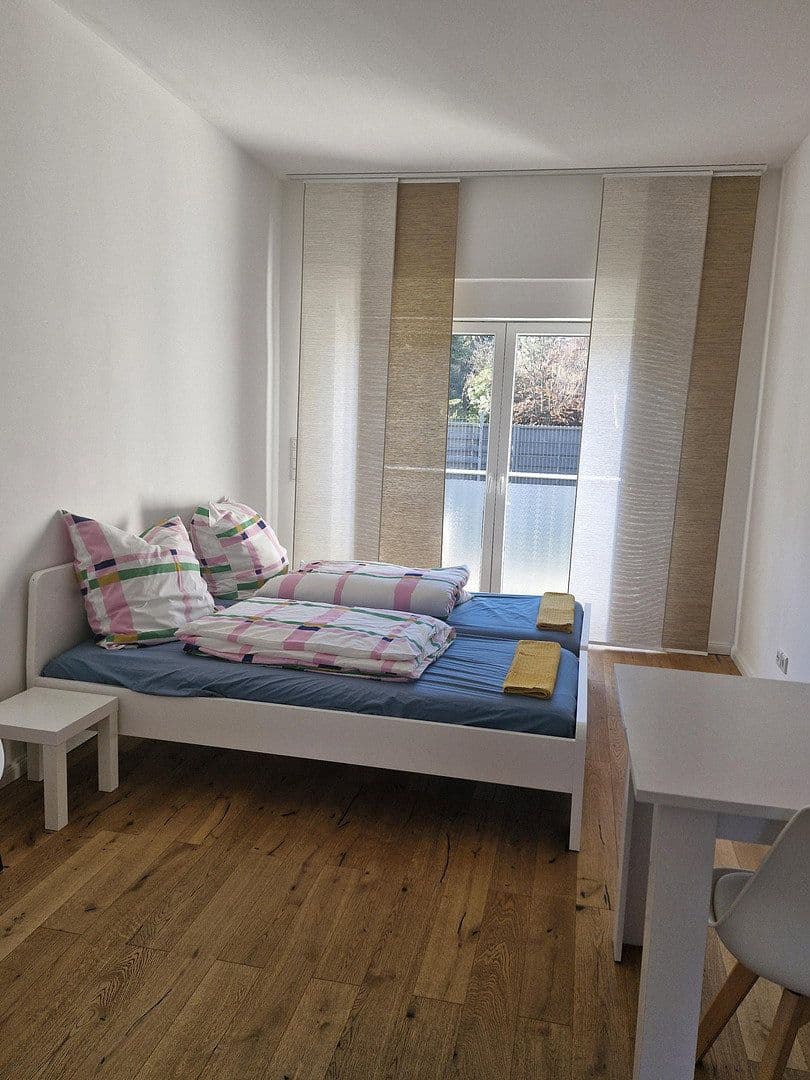 Prenájom bytu 1-izbový 40 m², Adolph-Kolping-Str. 32, Köln, Severné Porýnie - Westfálsko Prenájom bytu 1-izbový 40 m², Adolph-Kolping-Str. 32, Köln, Severné Porýnie - Westfálsko