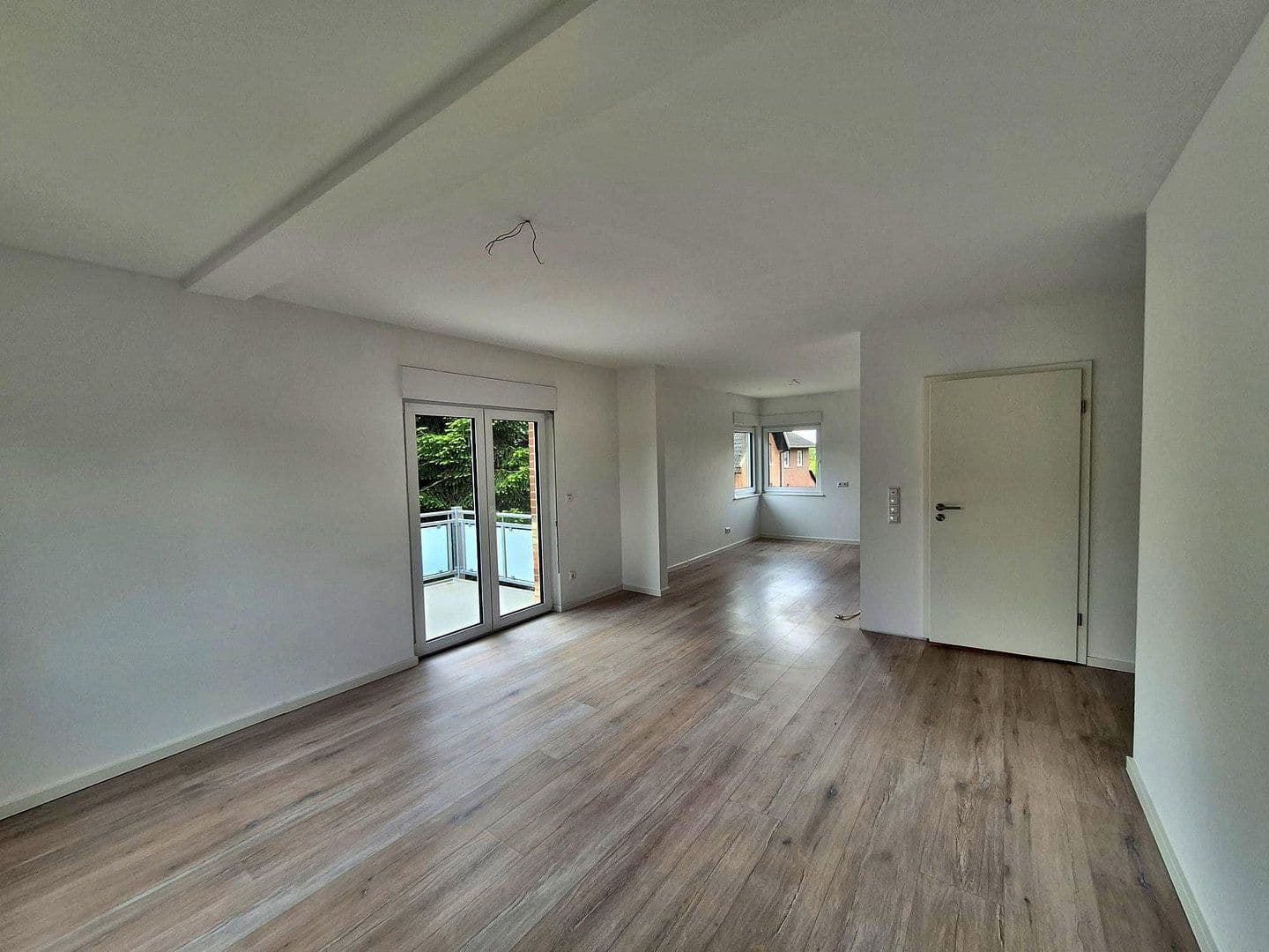 Prenájom bytu 3-izbový 74 m², Porta Westfalica, Severné Porýnie - Westfálsko Prenájom bytu 3-izbový 74 m², Porta Westfalica, Severné Porýnie - Westfálsko