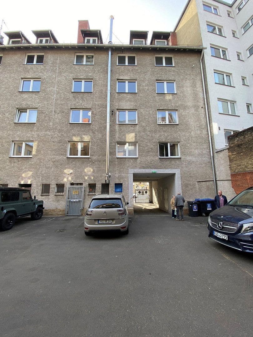Predaj domu 1.208 m², pozemek 467 m², Dotzheimer Straße 61, Wiesbaden, Hesensko Predaj domu 1.208 m², pozemek 467 m², Dotzheimer Straße 61, Wiesbaden, Hesensko