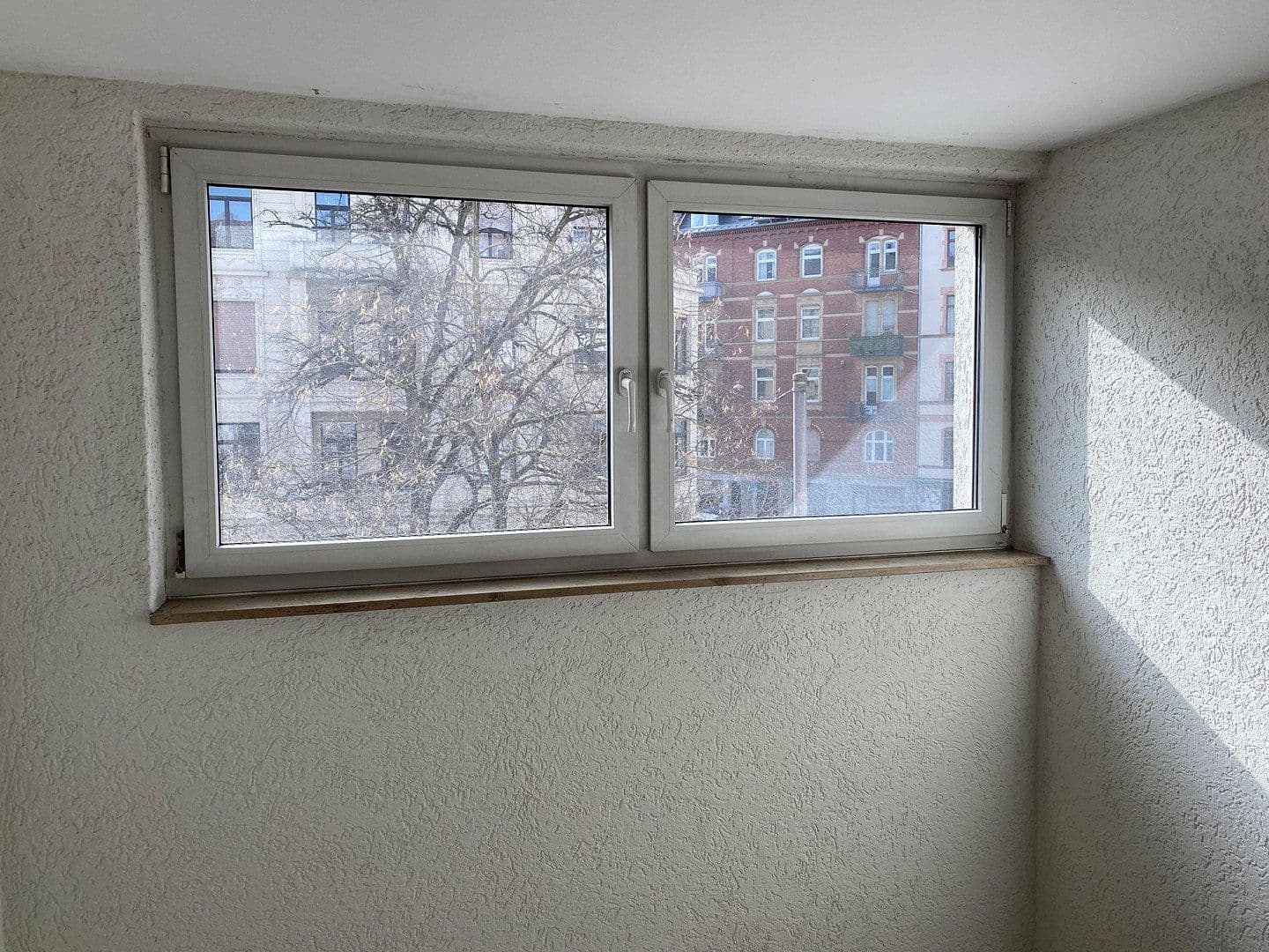 Predaj domu 1.208 m², pozemek 467 m², Dotzheimer Straße 61, Wiesbaden, Hesensko Predaj domu 1.208 m², pozemek 467 m², Dotzheimer Straße 61, Wiesbaden, Hesensko