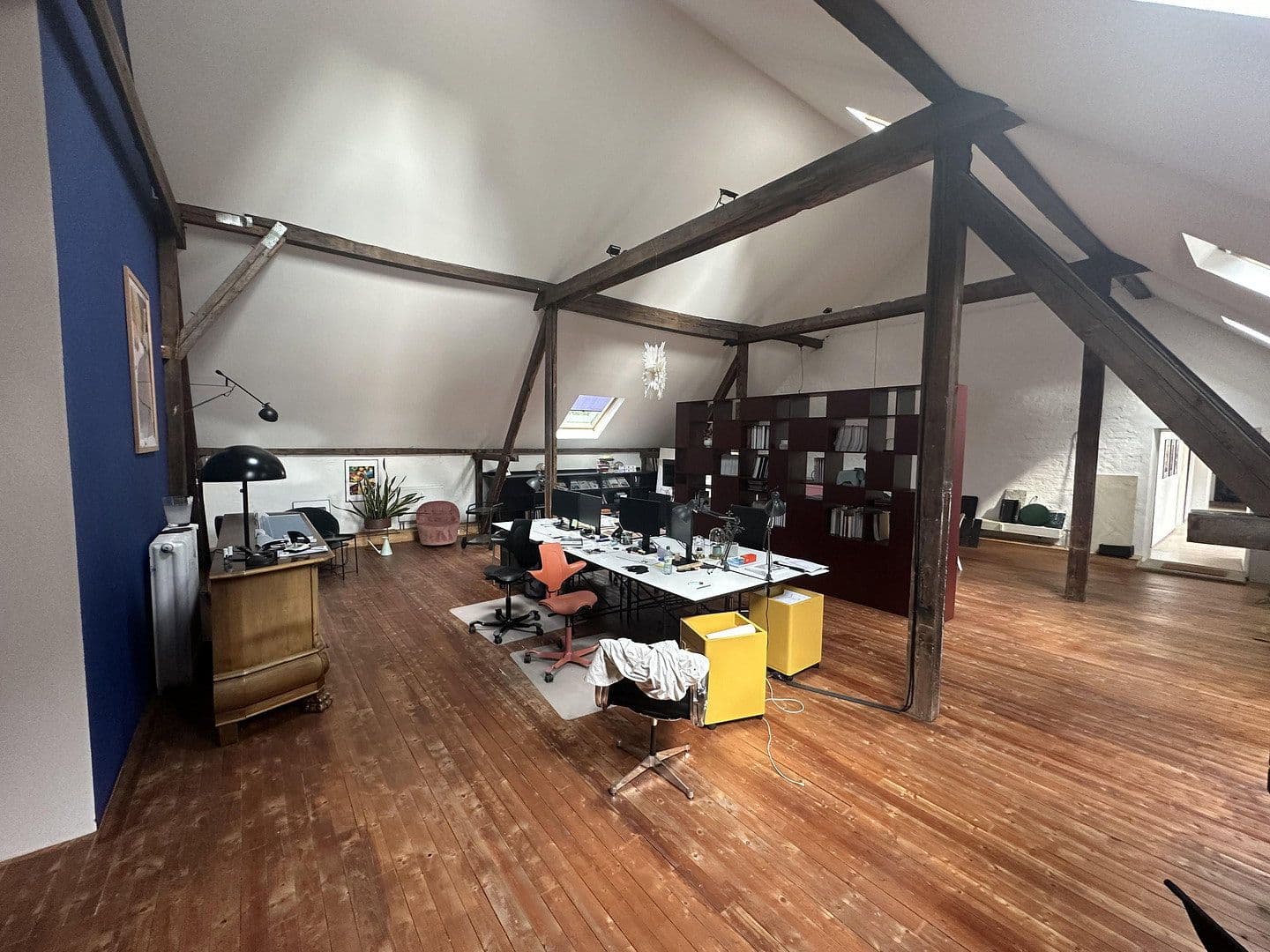 Prenájom kancelárie 135 m², Oberbenrader Straße 51, Krefeld, Severné Porýnie - Westfálsko Prenájom kancelárie 135 m², Oberbenrader Straße 51, Krefeld, Severné Porýnie - Westfálsko