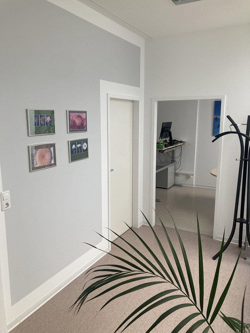Prenájom kancelárie 323 m², Holzhauserstr. 1A, Bingen am Rhein, Porýnie-Falcko Prenájom kancelárie 323 m², Holzhauserstr. 1A, Bingen am Rhein, Porýnie-Falcko