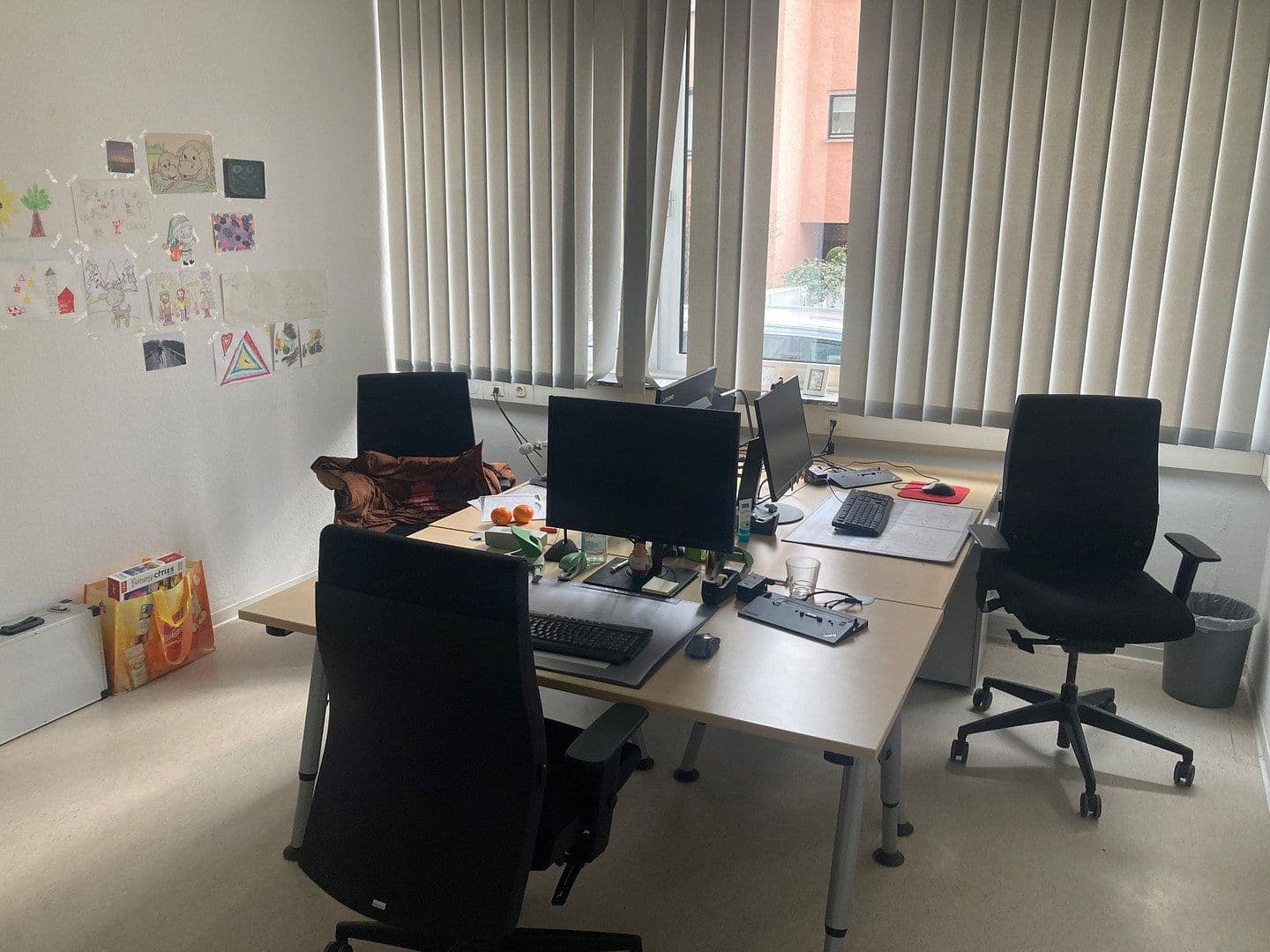 Prenájom kancelárie 323 m², Holzhauserstr. 1A, Bingen am Rhein, Porýnie-Falcko Prenájom kancelárie 323 m², Holzhauserstr. 1A, Bingen am Rhein, Porýnie-Falcko